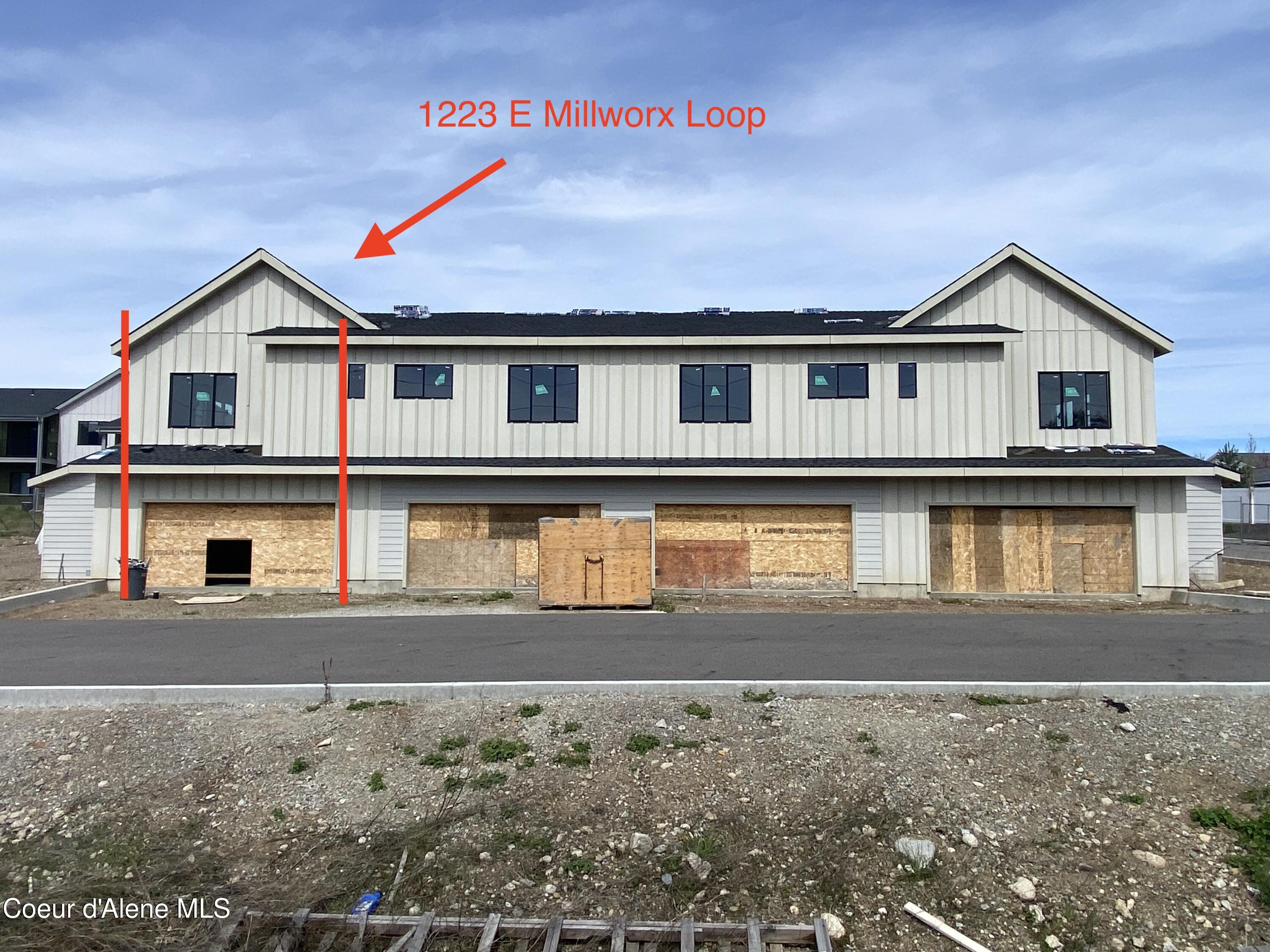 1223 E MILLWORX LOOP