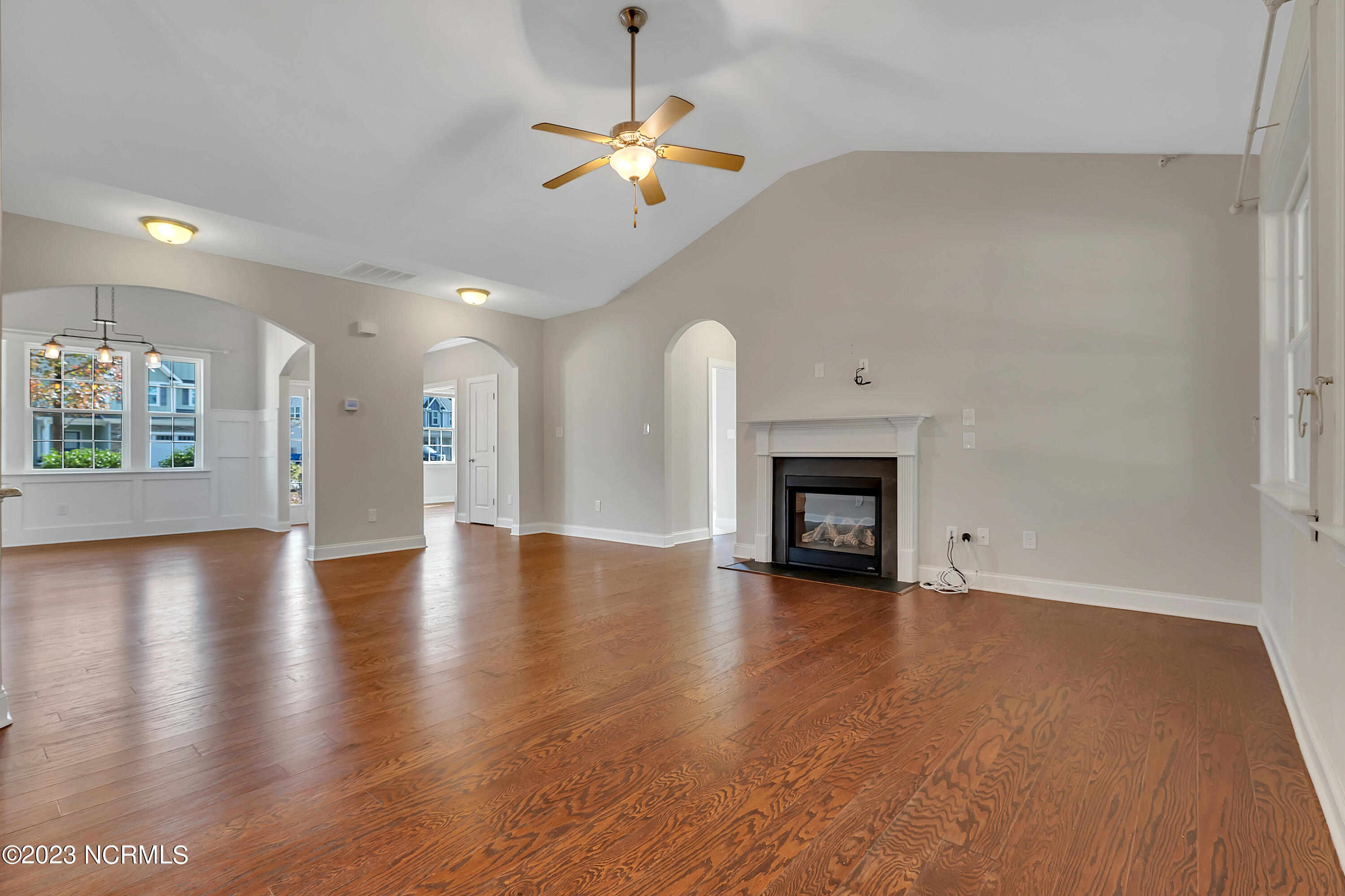 361 W Goldeneye Lane