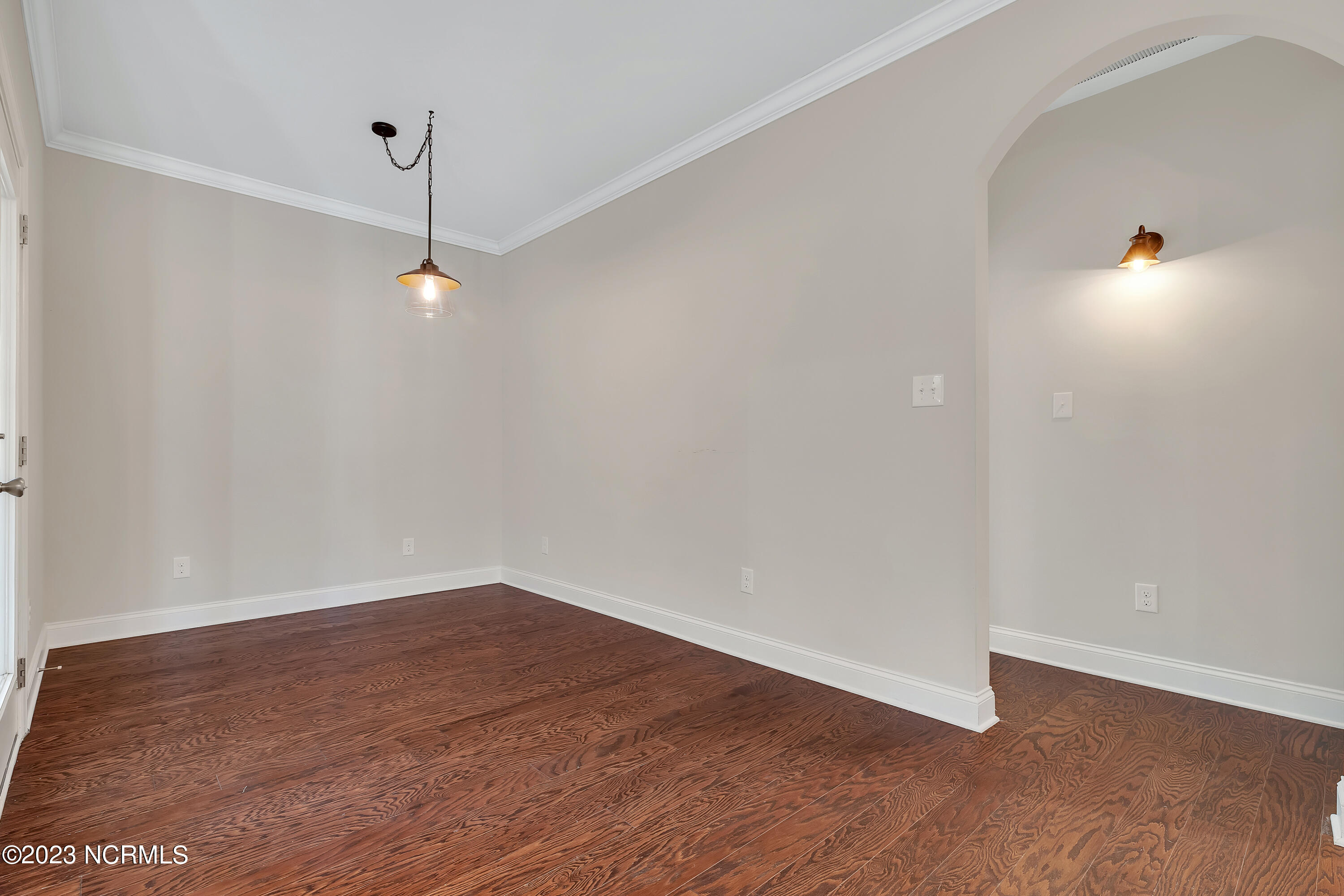 361 W Goldeneye Lane