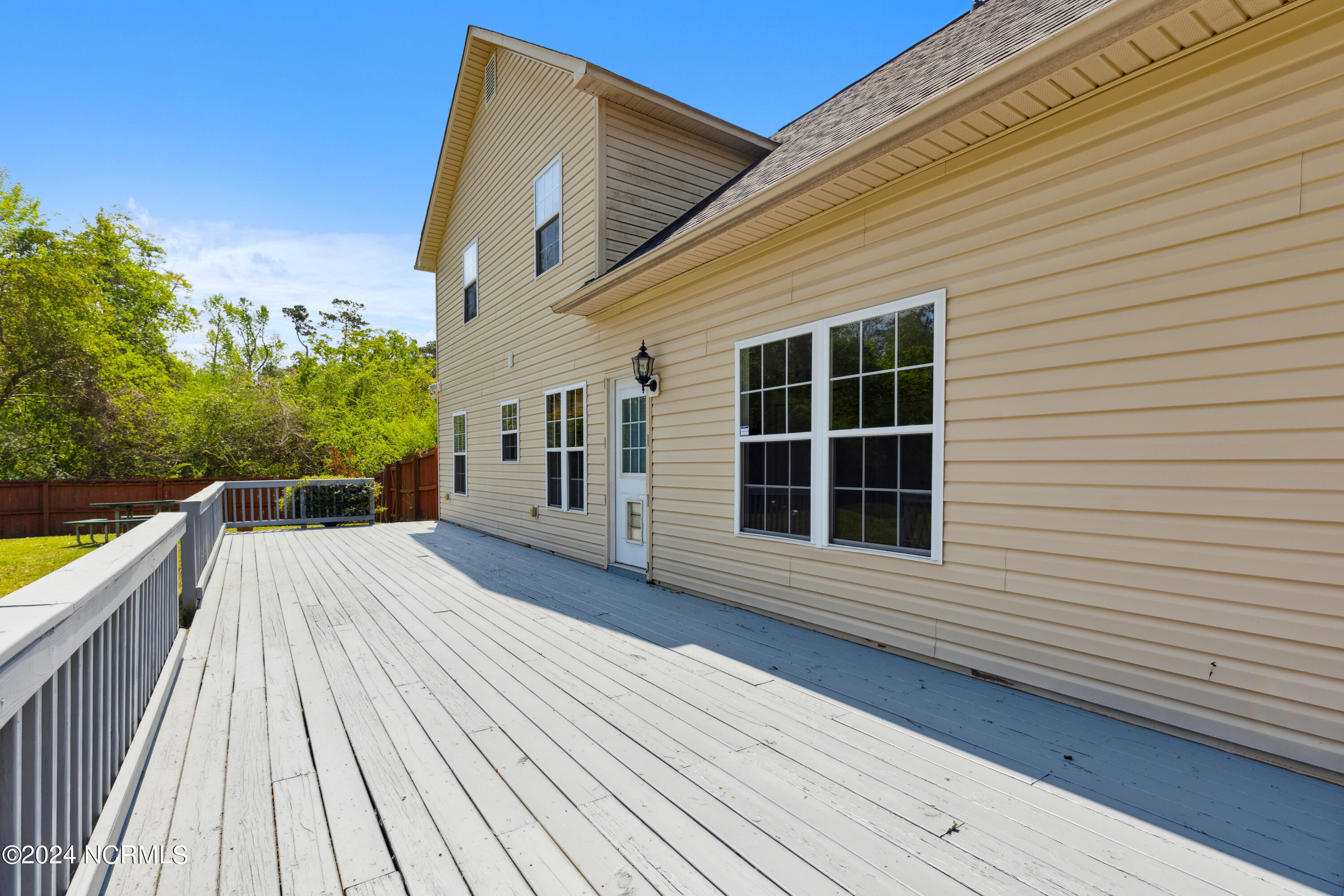 411 Country Club Drive