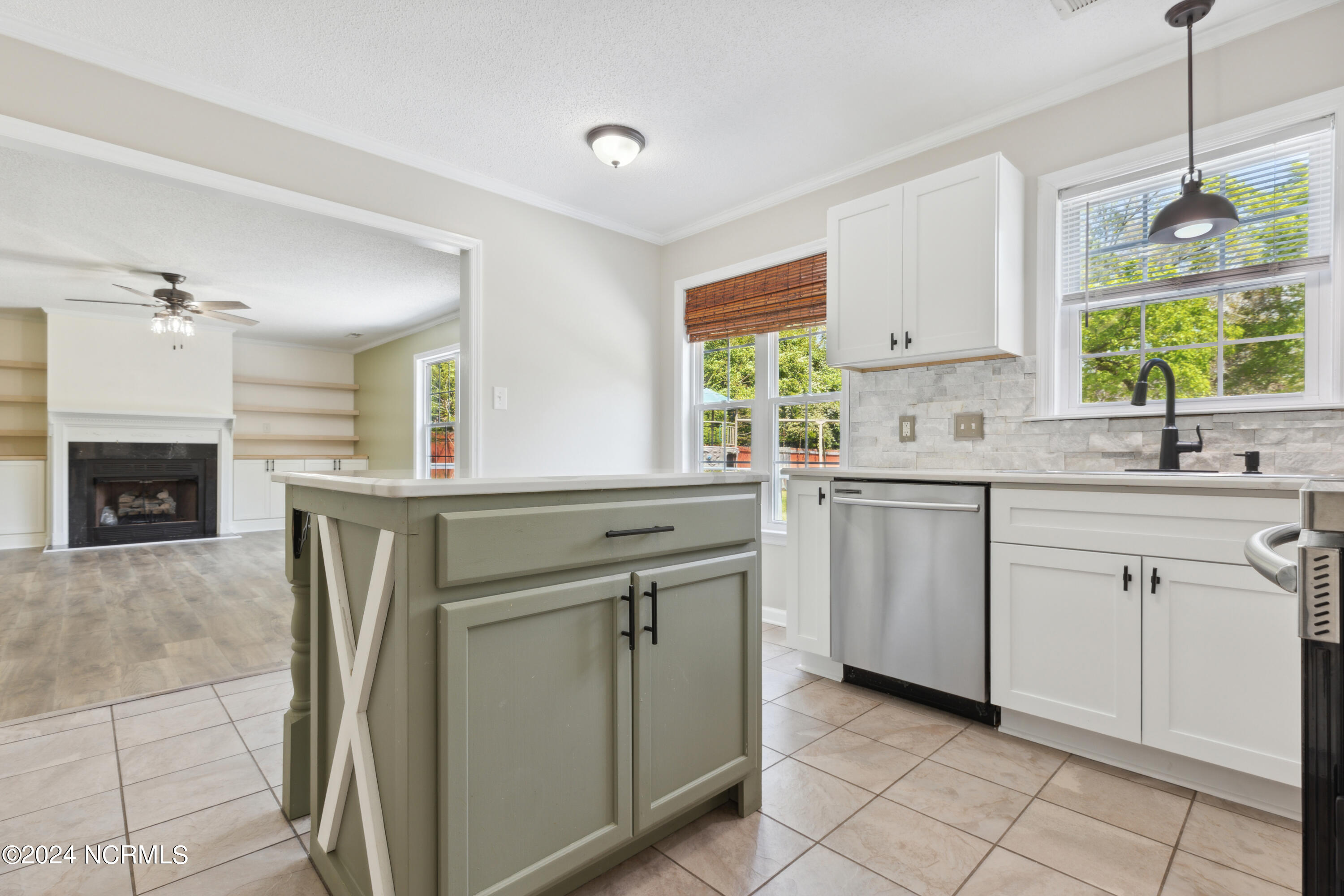 411 Country Club Drive