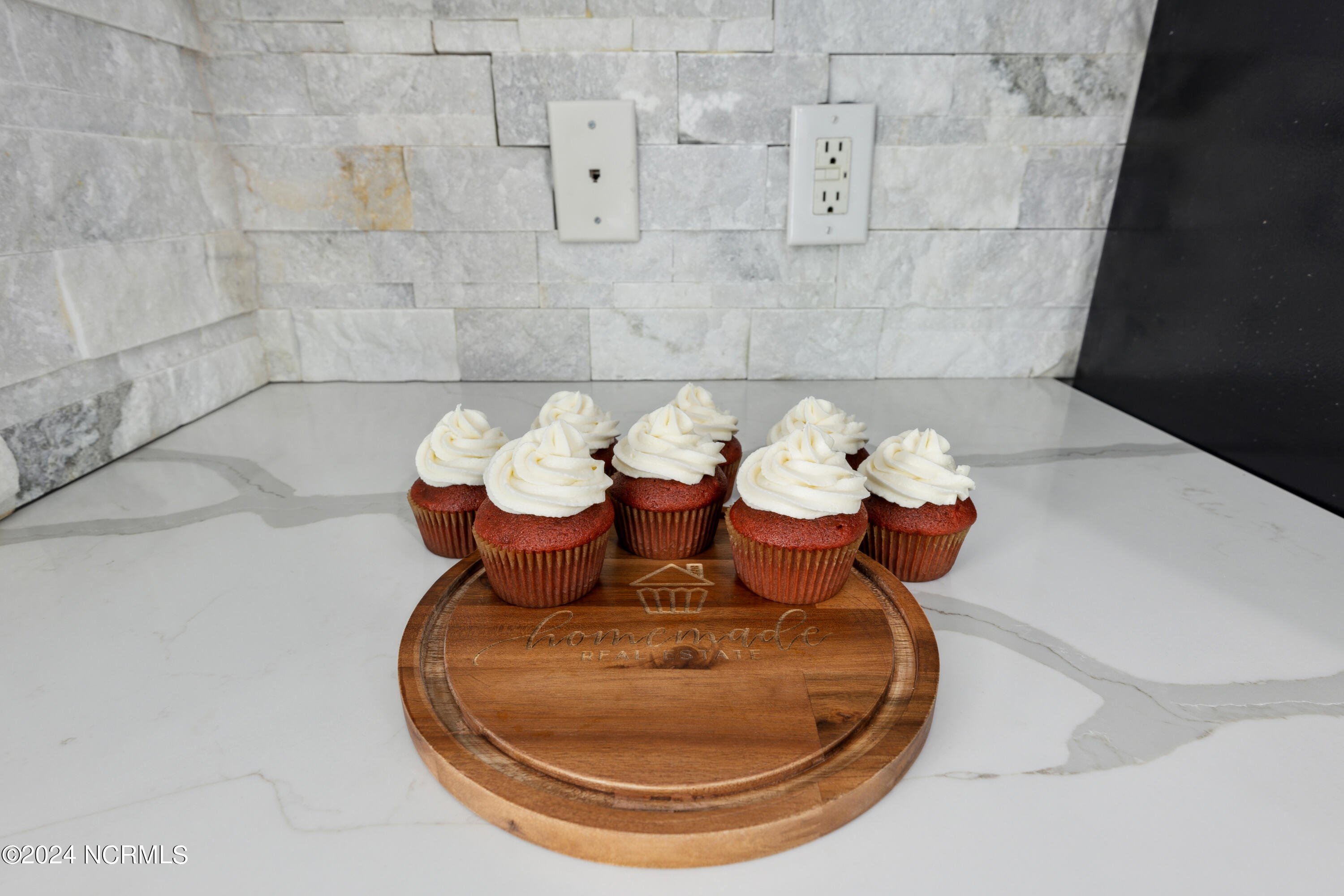 411 Country Club Drive