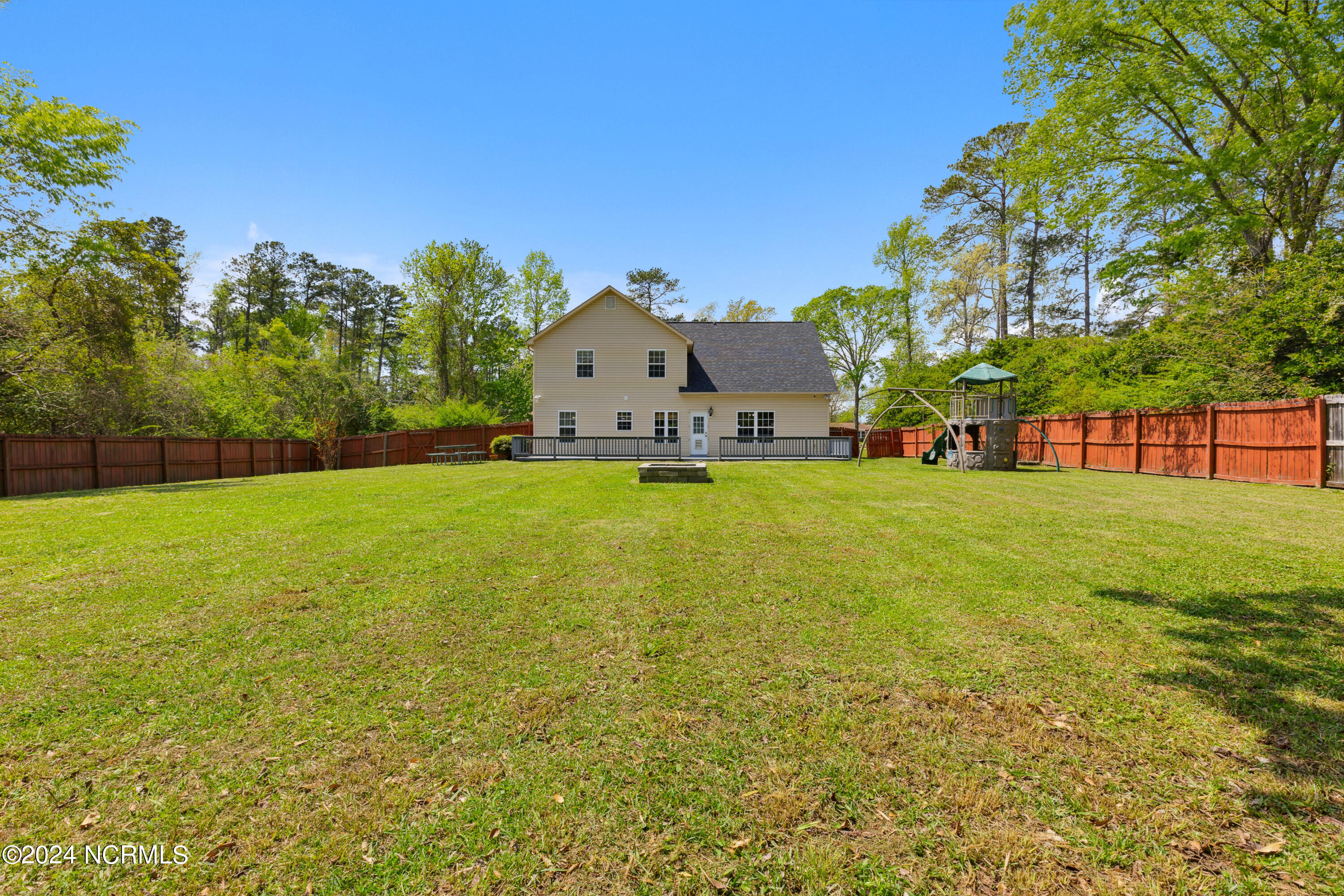 411 Country Club Drive