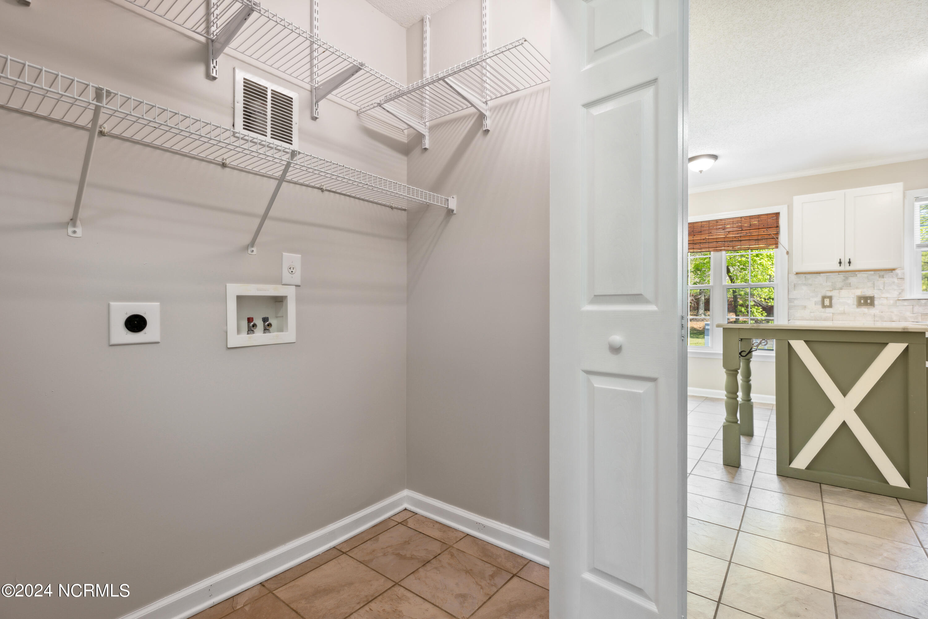 411 Country Club Drive