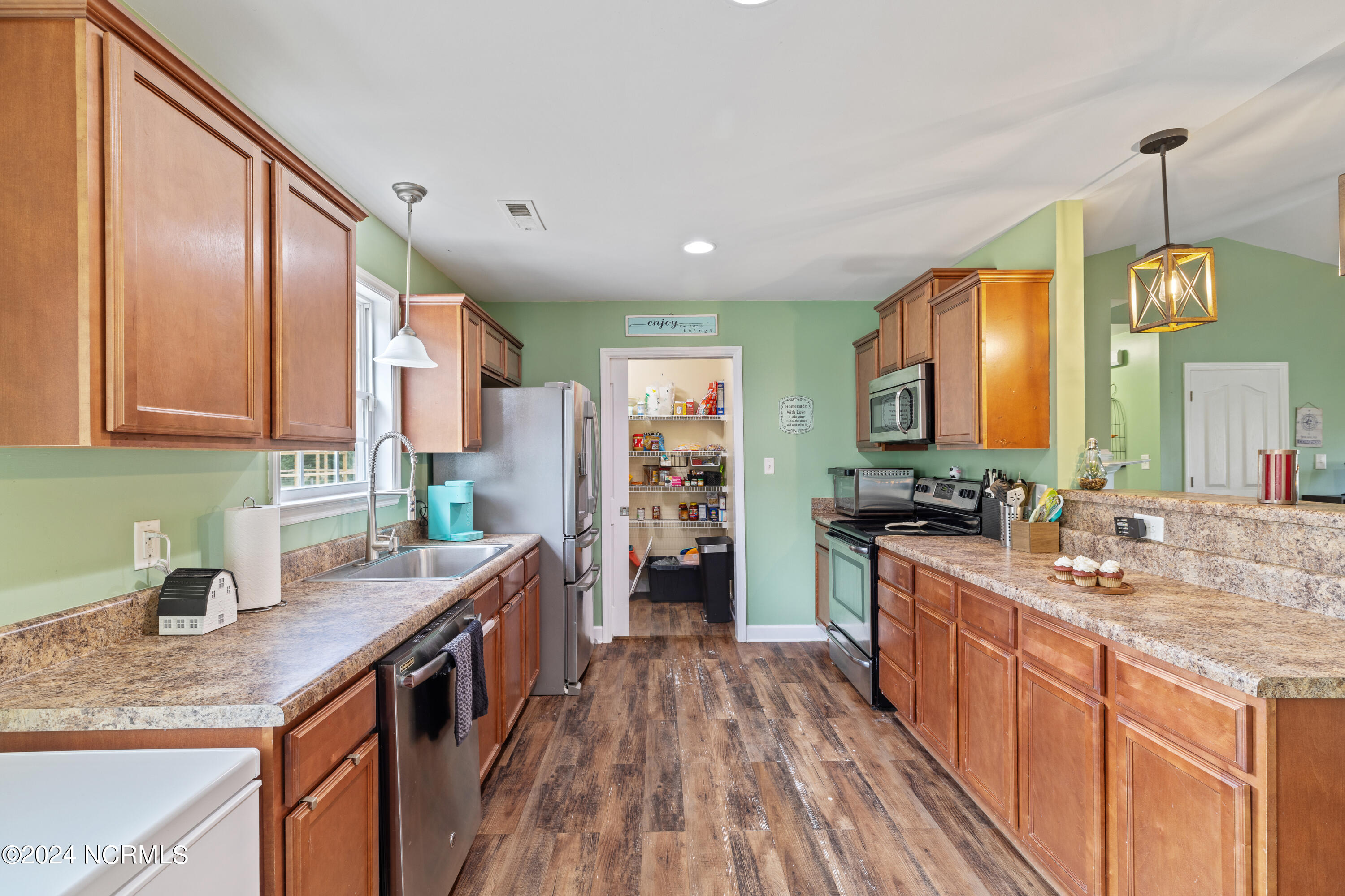 2315 White Oak River Road