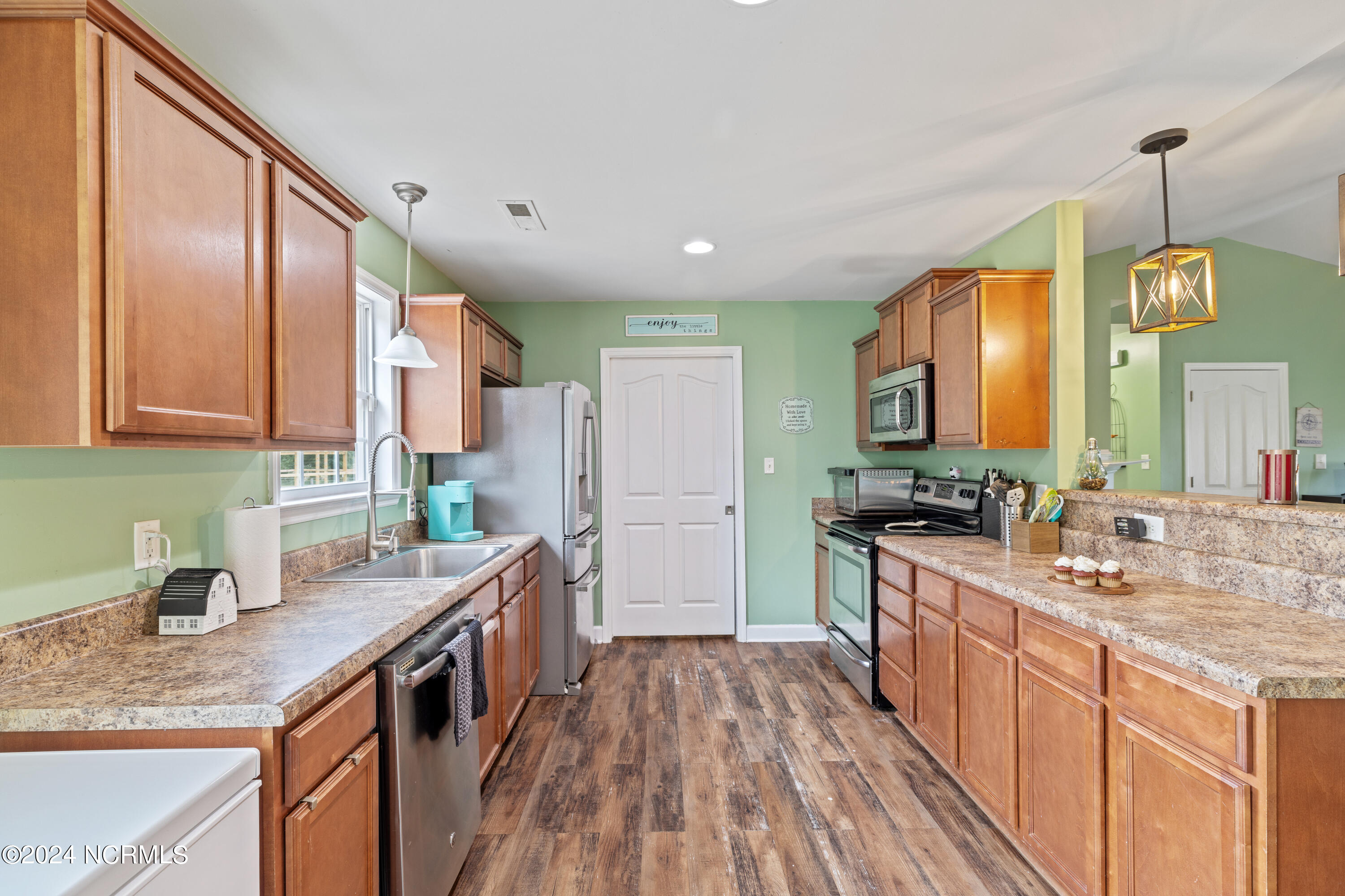 2315 White Oak River Road