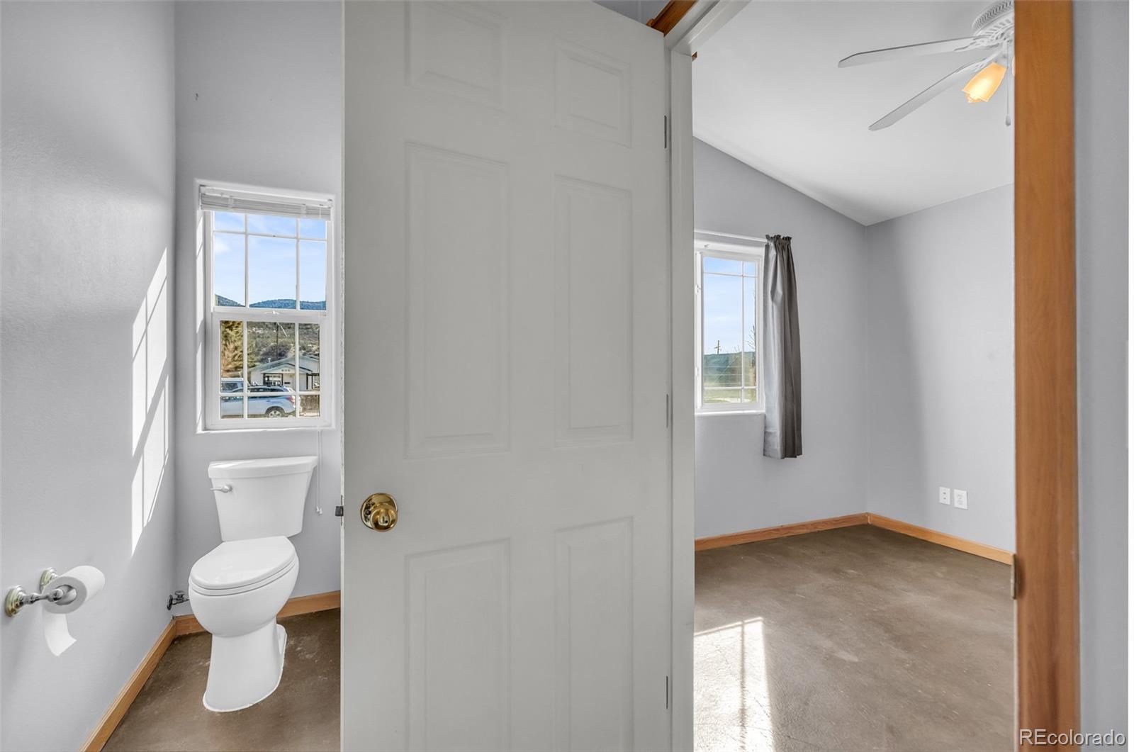 614 Palmer Street Unit: 4