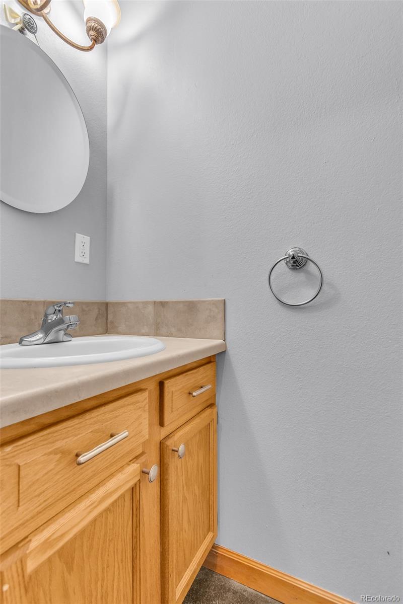 614 Palmer Street Unit: 4