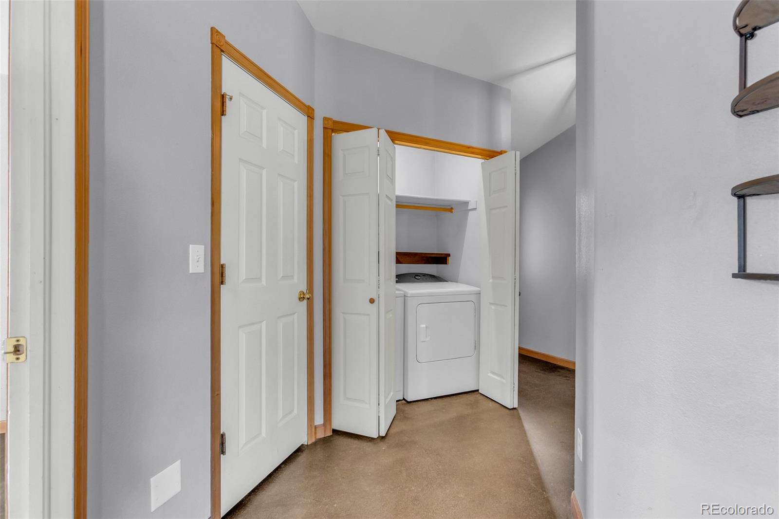 614 Palmer Street Unit: 4