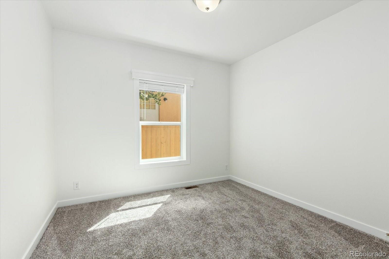 622 Vine Street