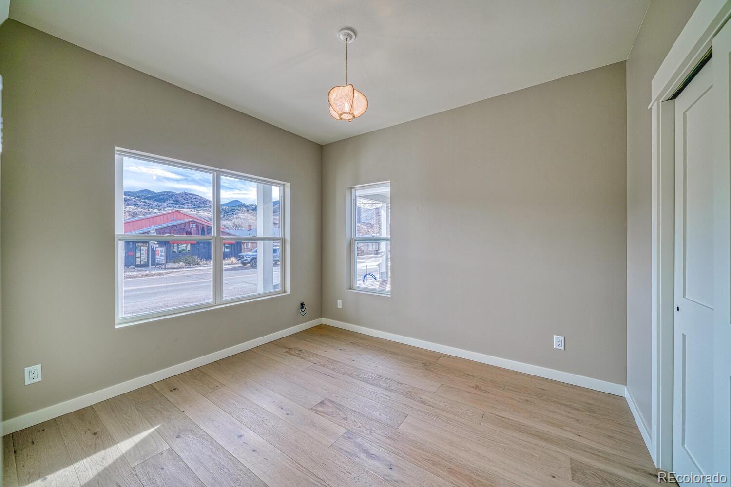 847 W First Street
