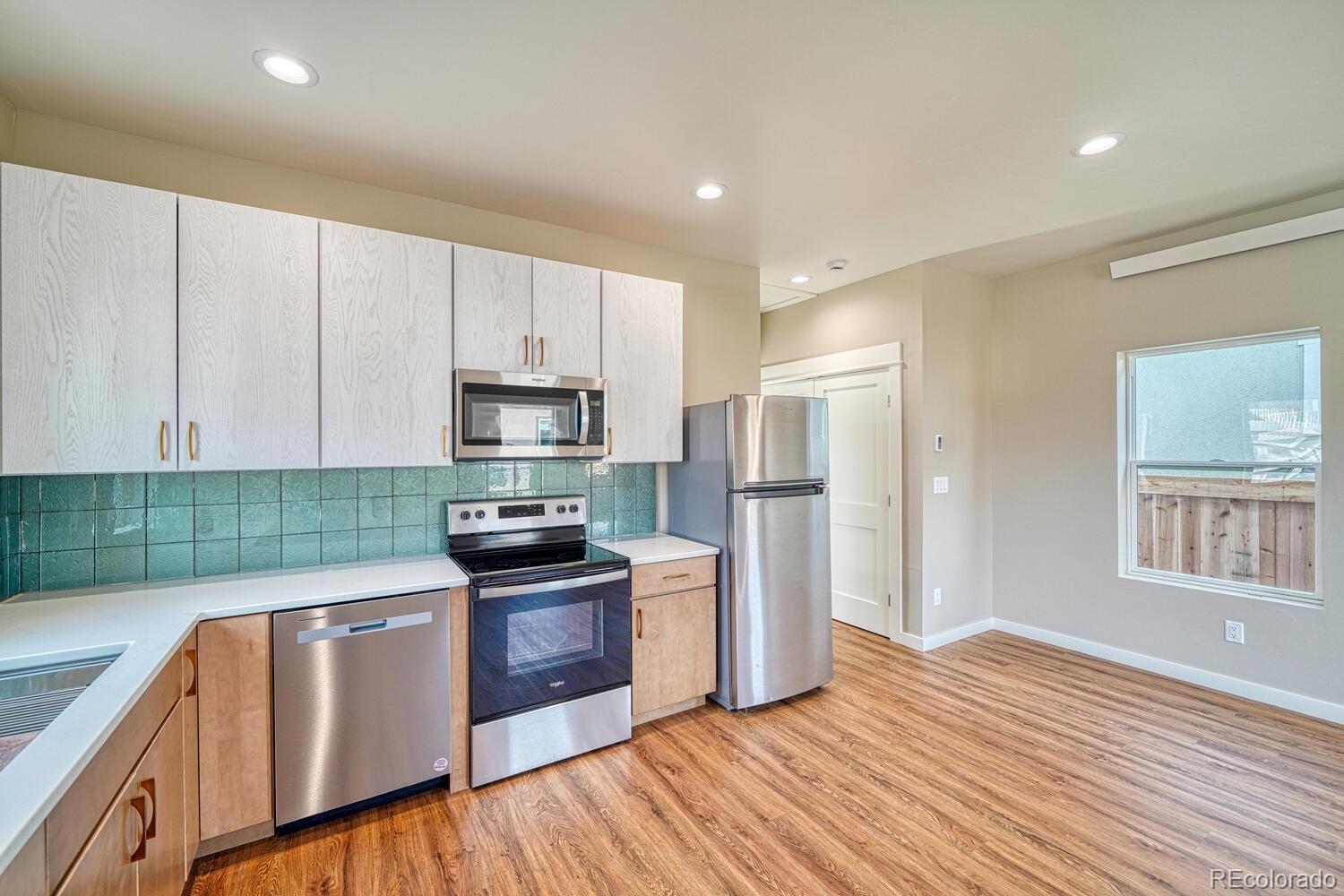 845 W First Street