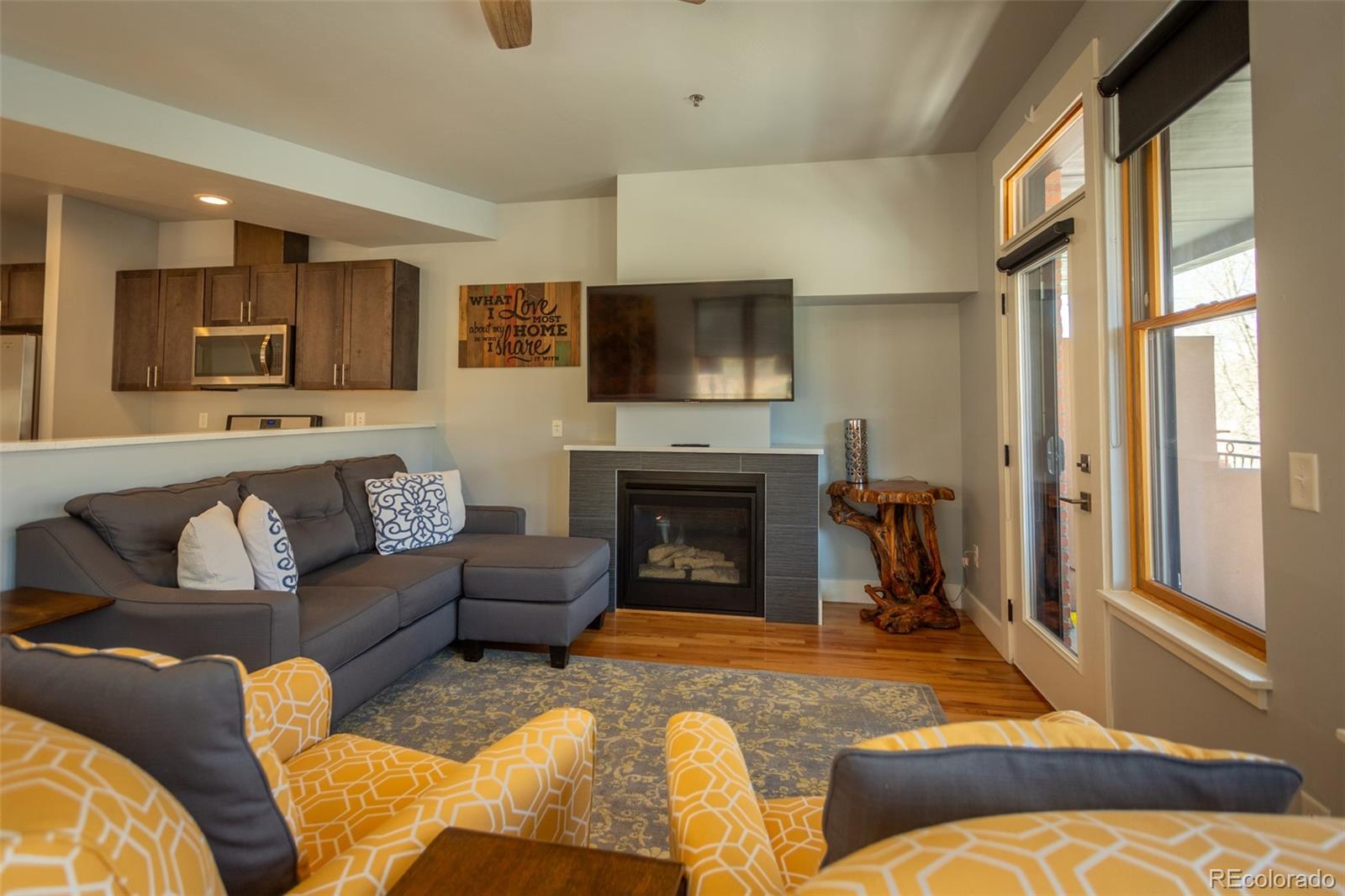 130 W Sackett Avenue Unit: K