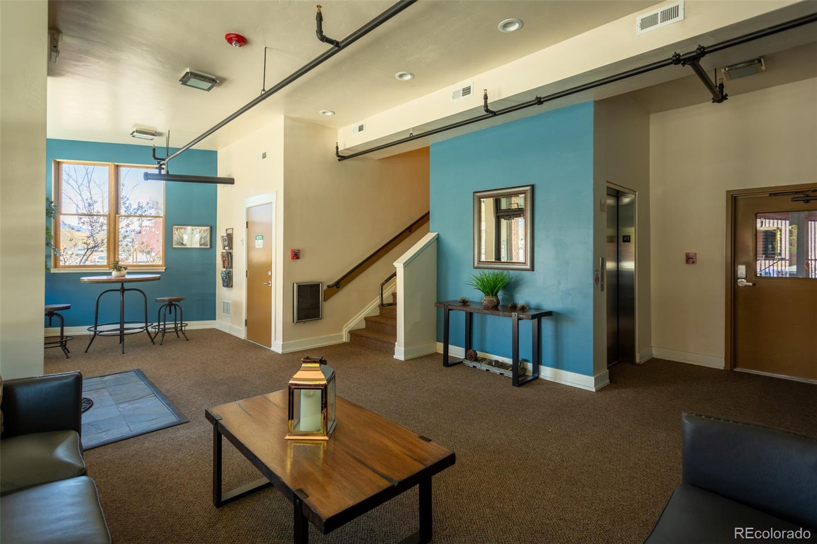130 W Sackett Avenue Unit: K