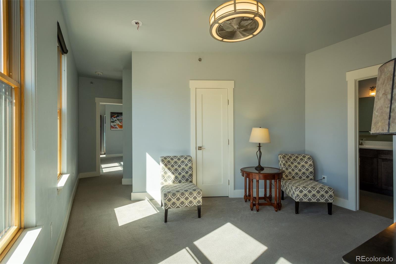 130 W Sackett Avenue Unit: K