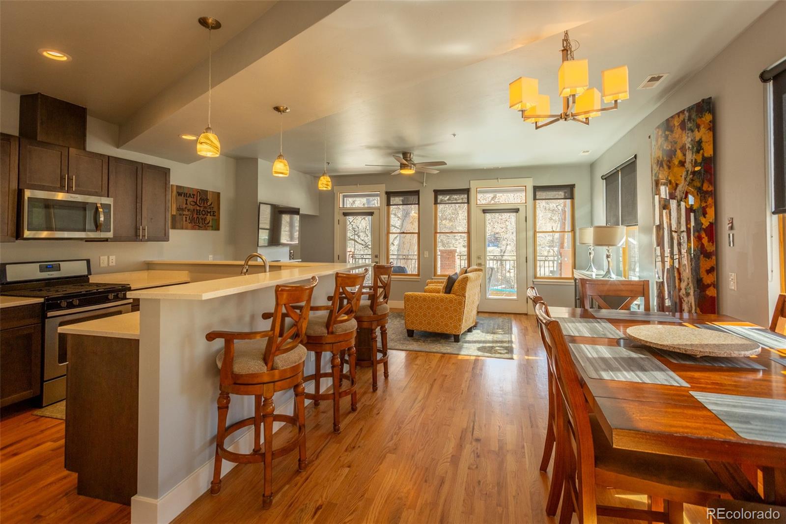 130 W Sackett Avenue Unit: K