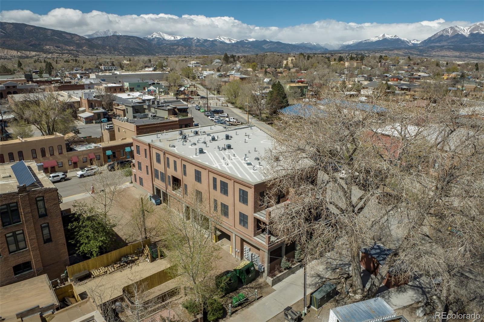 130 W Sackett Avenue Unit: K