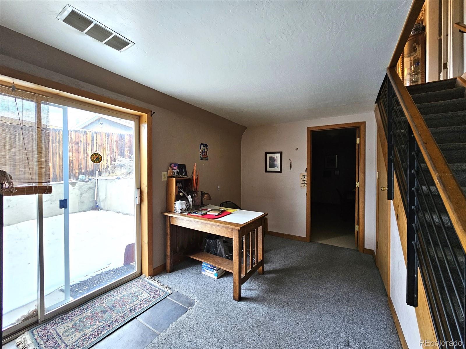 348 W Grand Avenue