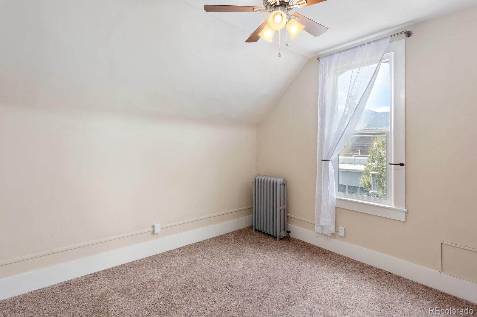 147 W 4th Street