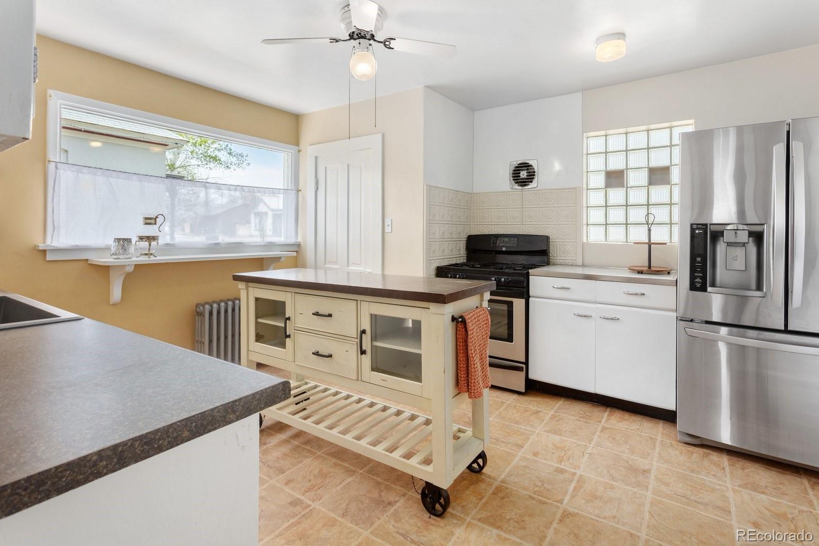 147 W 4th Street