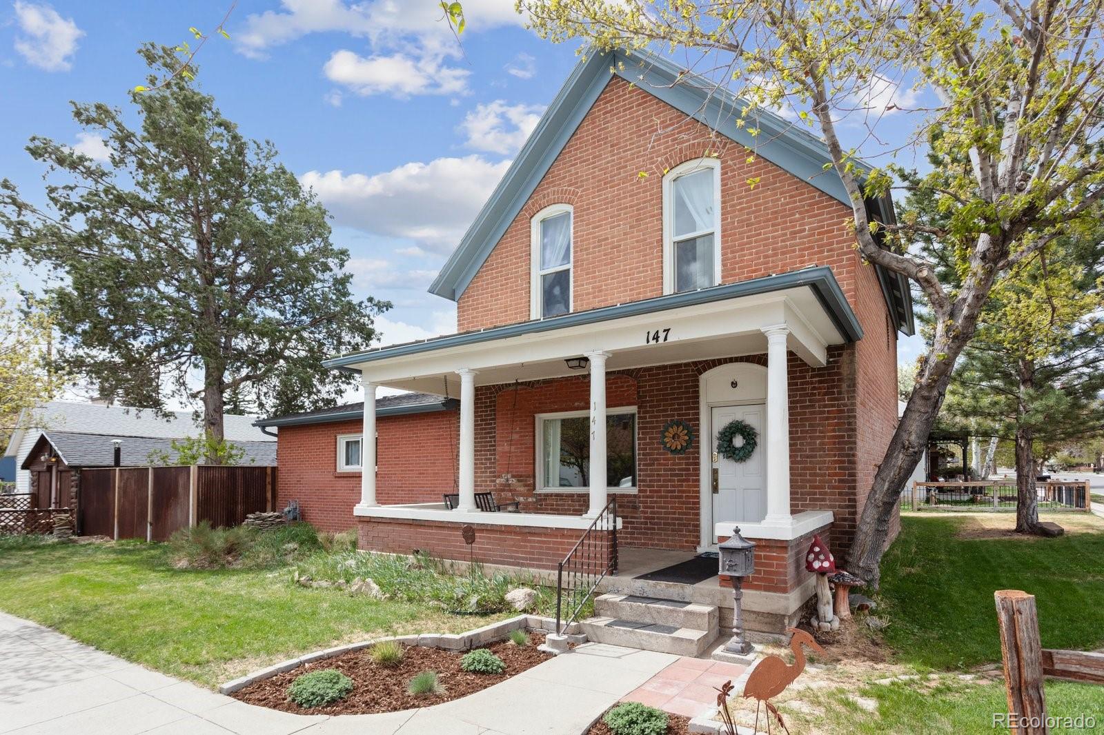 147 W 4th Street