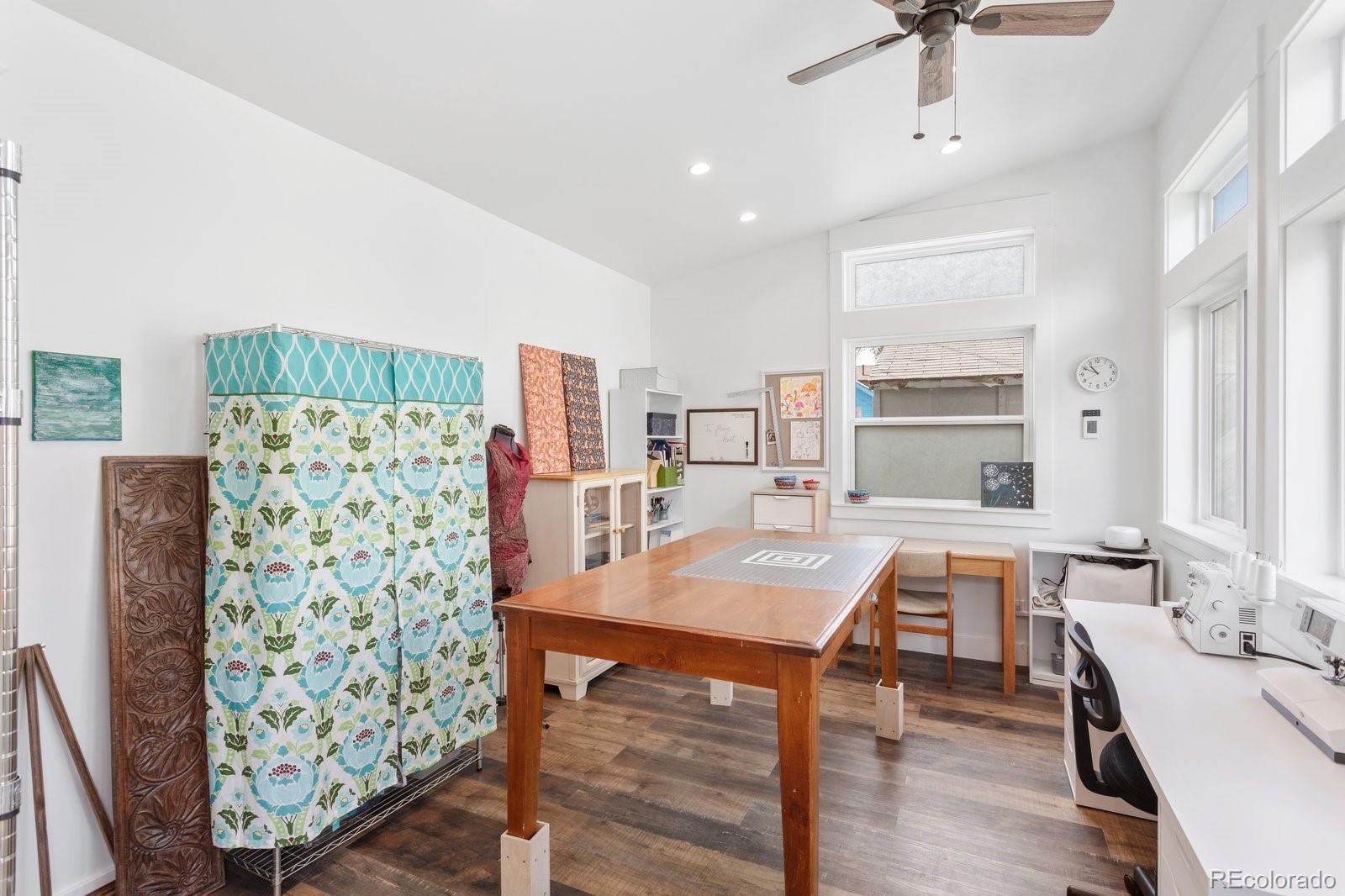 147 W 4th Street
