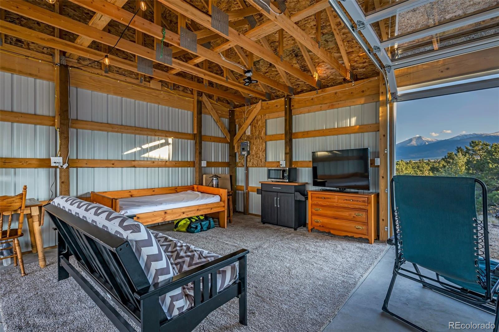 875 Sunrise Ridge