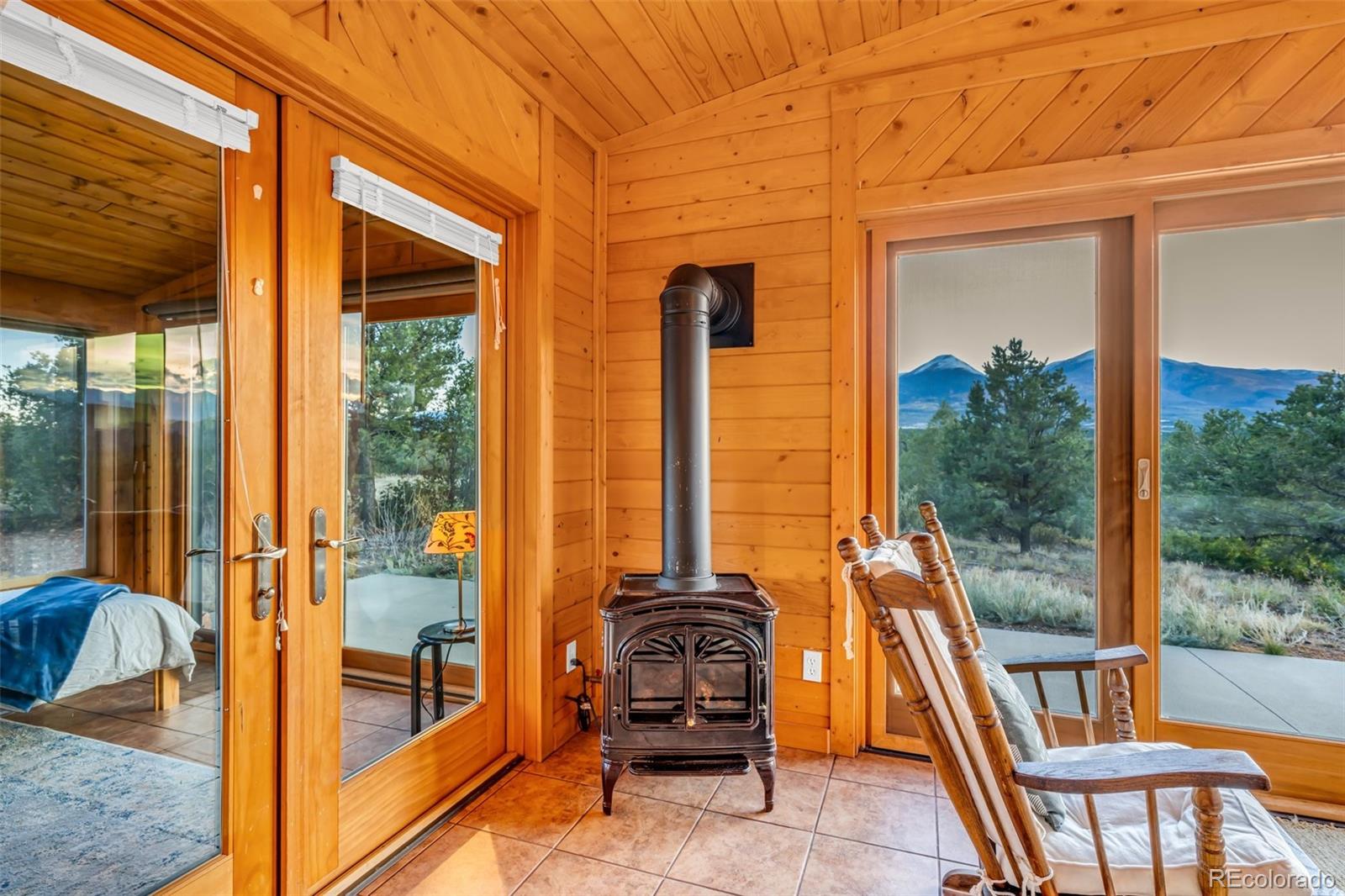 875 Sunrise Ridge