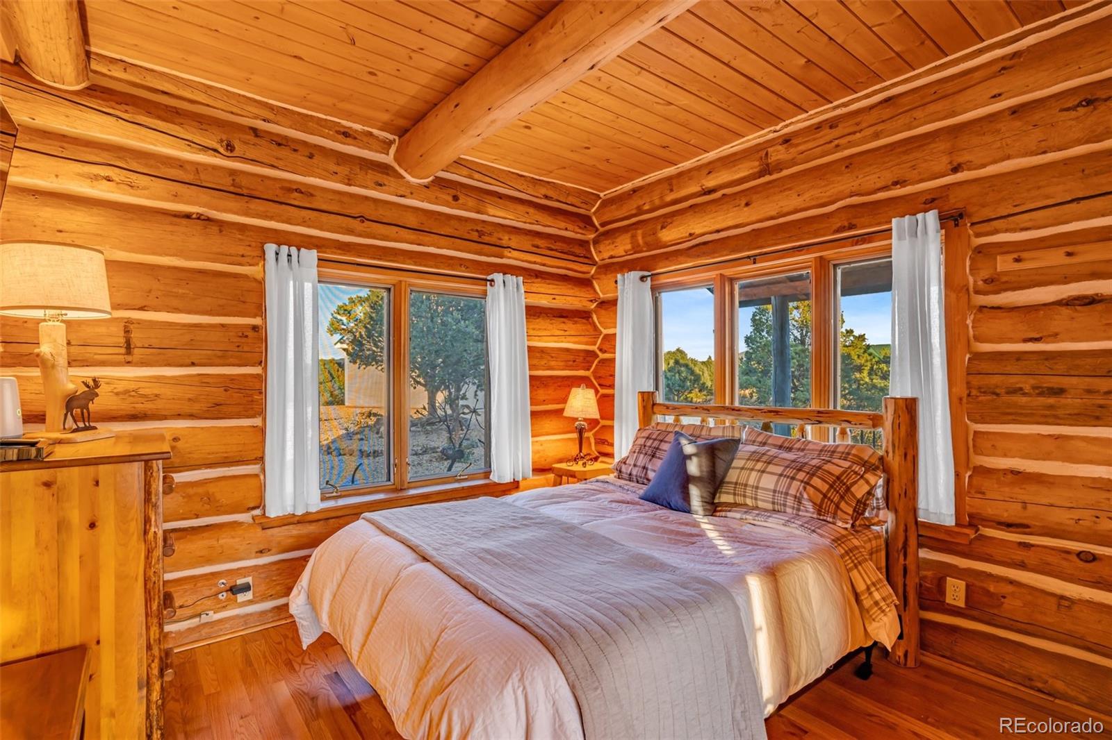 875 Sunrise Ridge