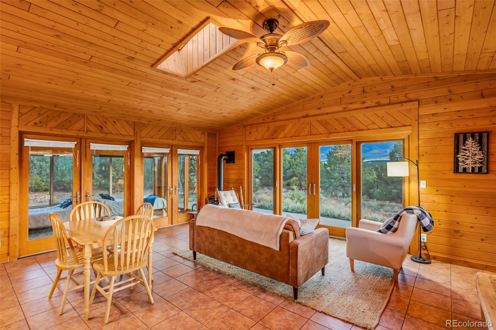 875 Sunrise Ridge