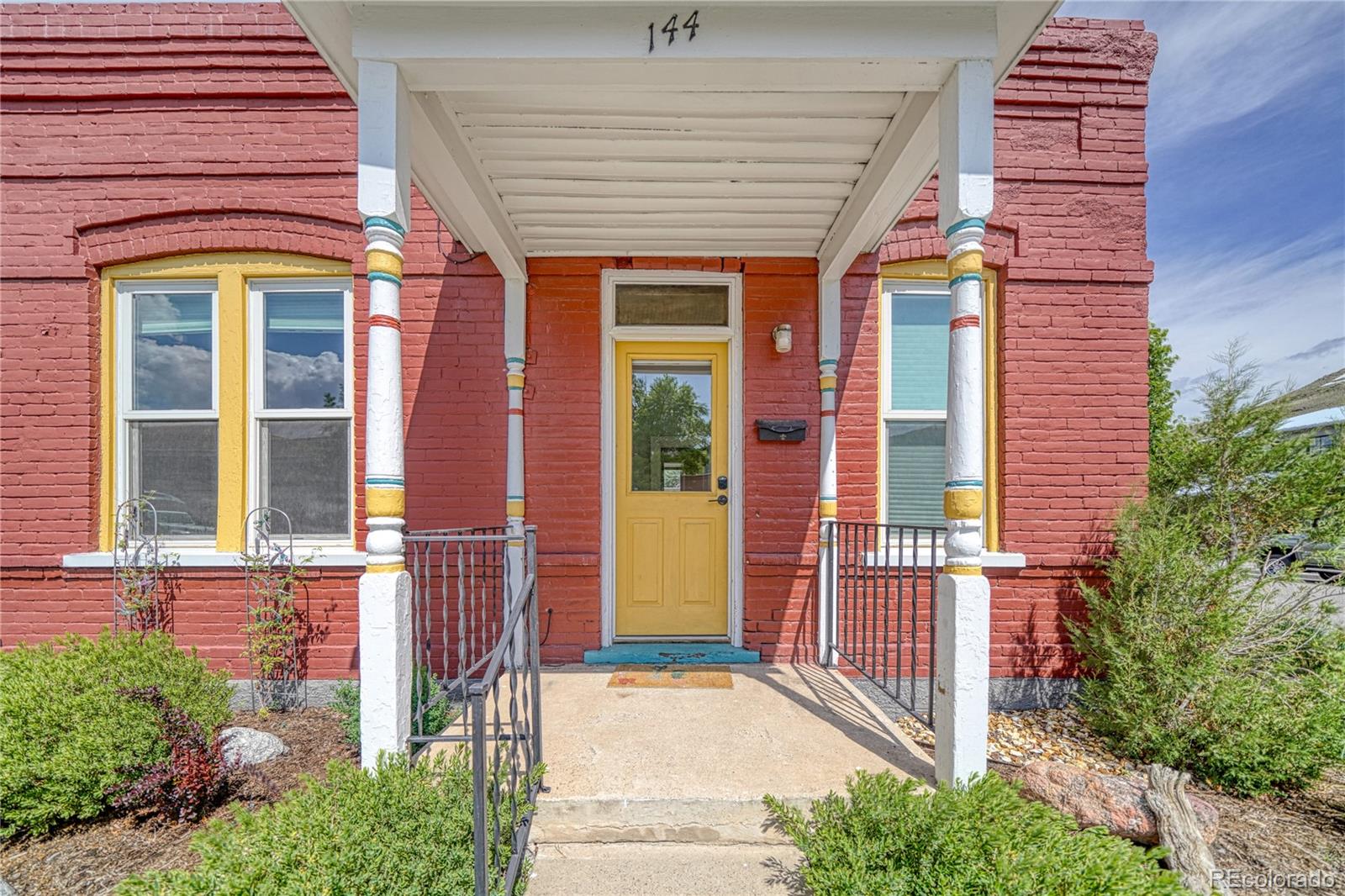 144 N C Street
