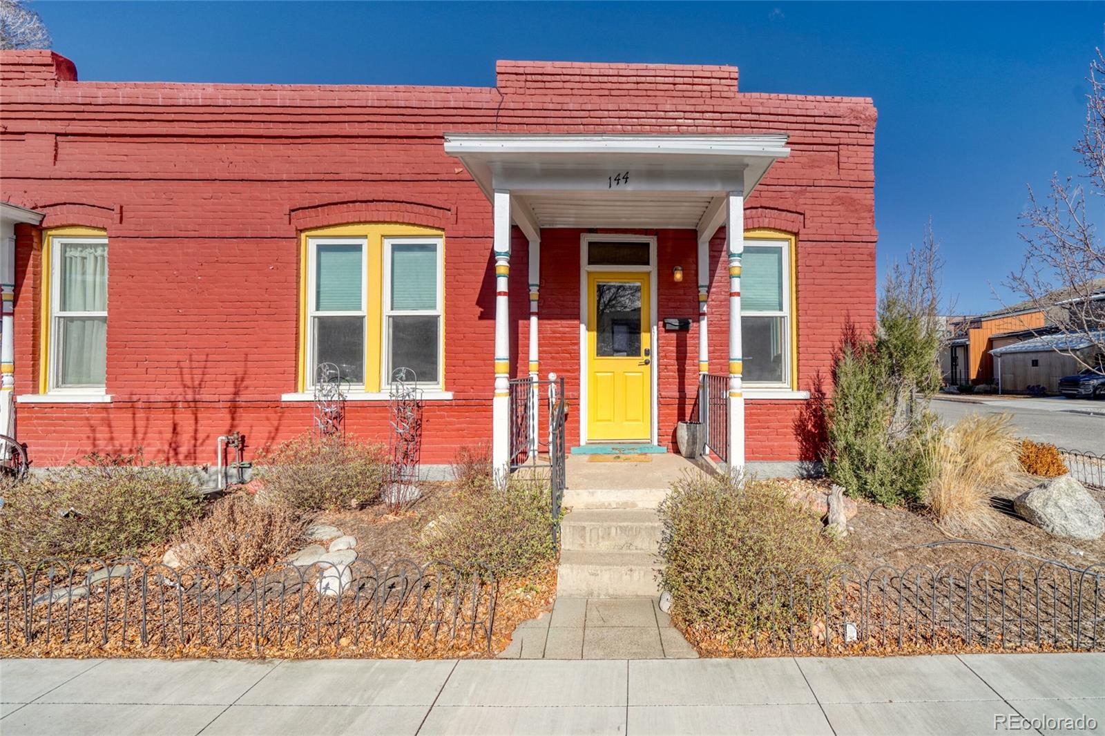 144 N C Street