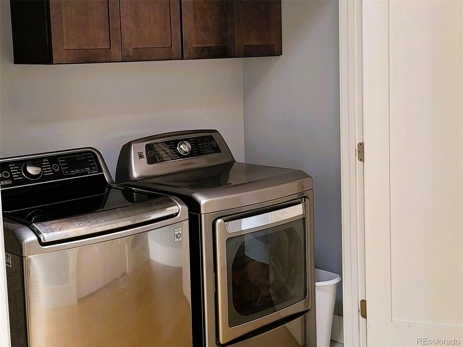 130 W Sackett Avenue Unit: L