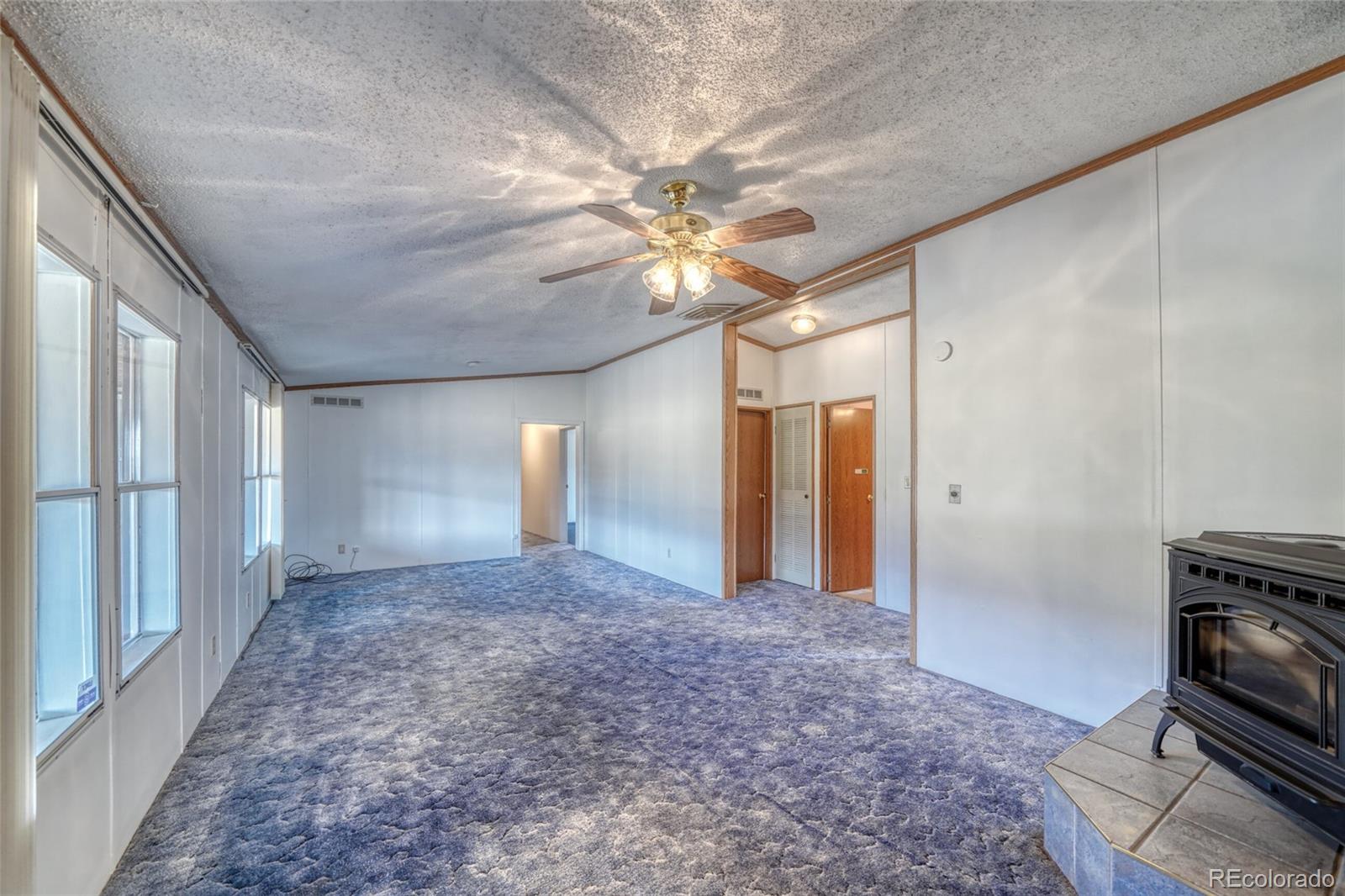 525 Holiday Hills Boulevard