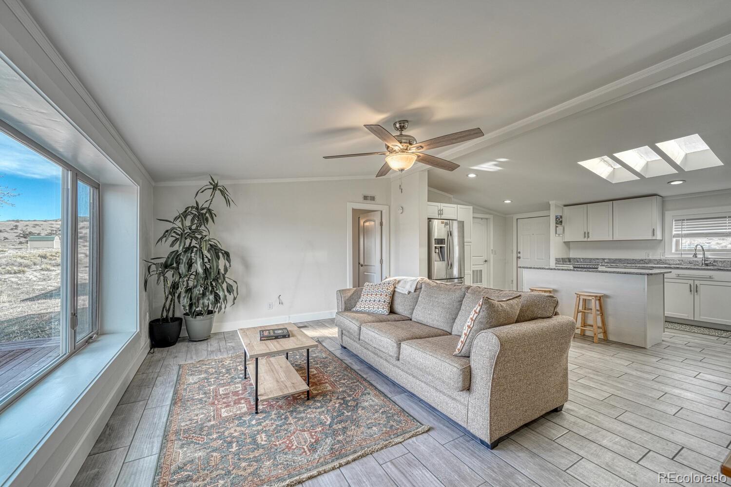 9979 W Cherokee Drive