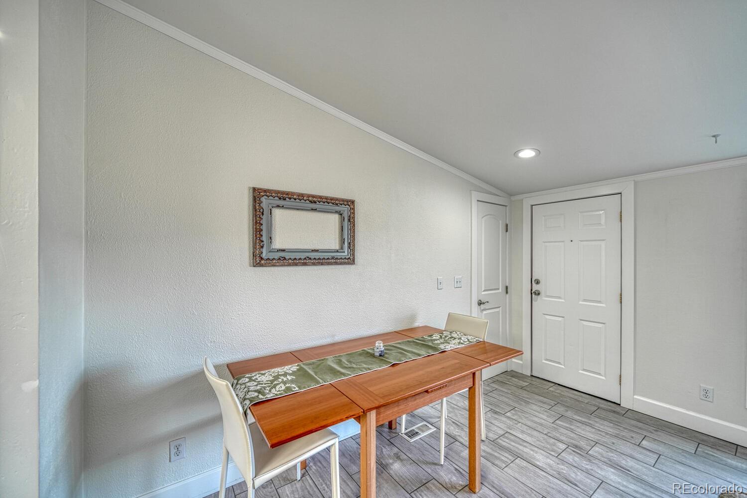 9979 W Cherokee Drive