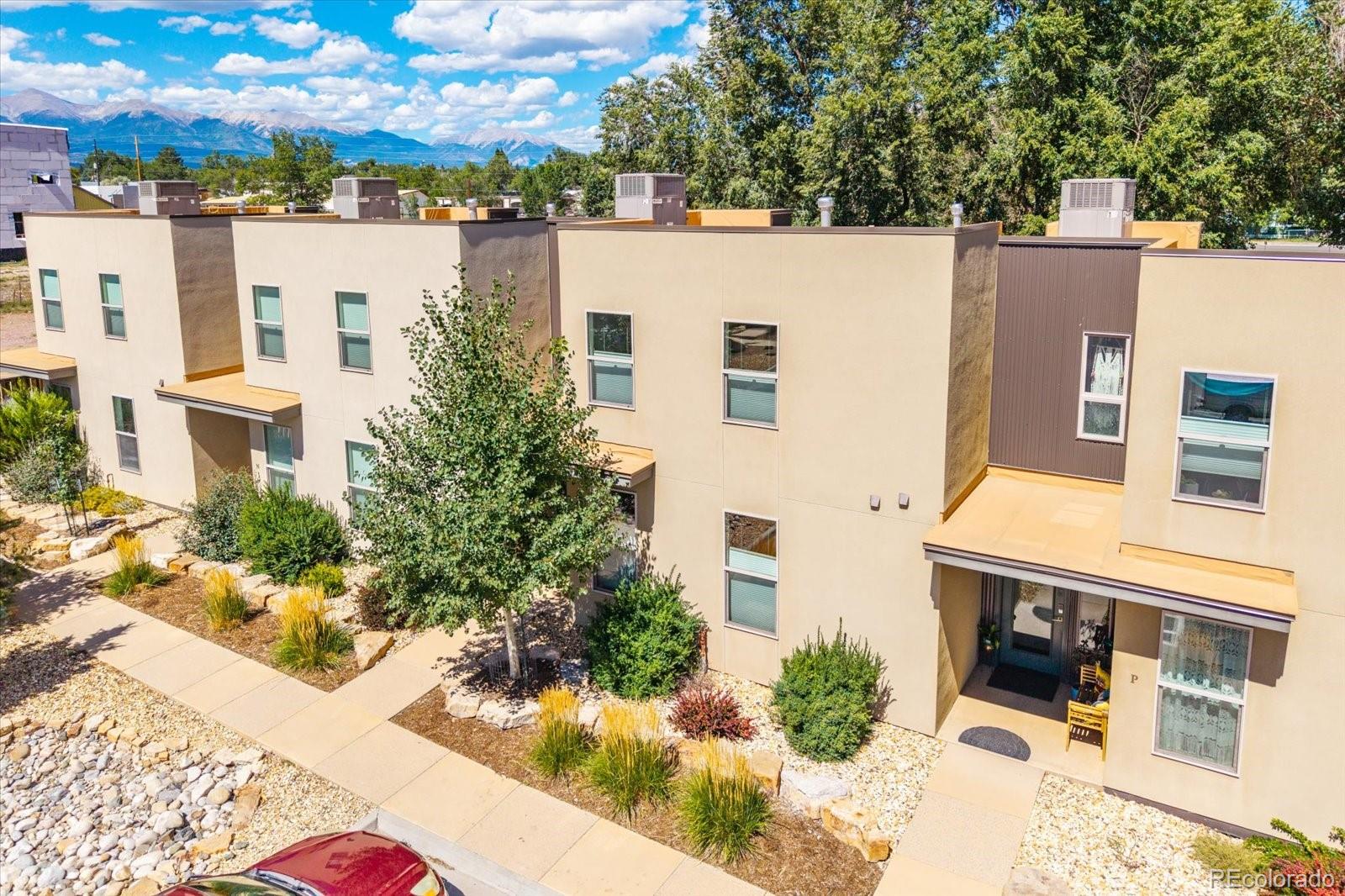 728 Oak Street Unit: O