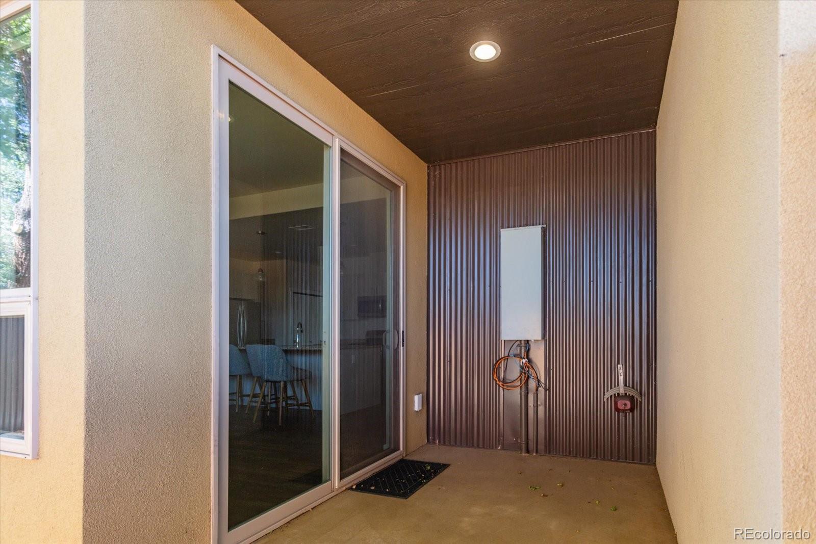 728 Oak Street Unit: O