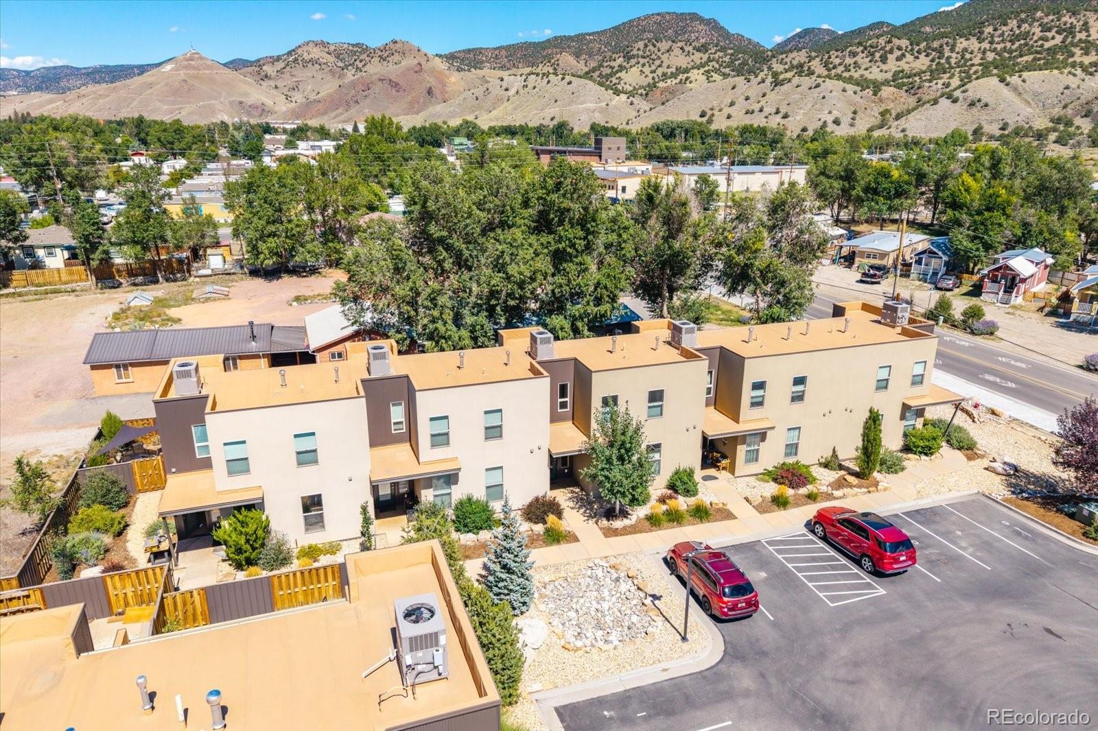 728 Oak Street Unit: O