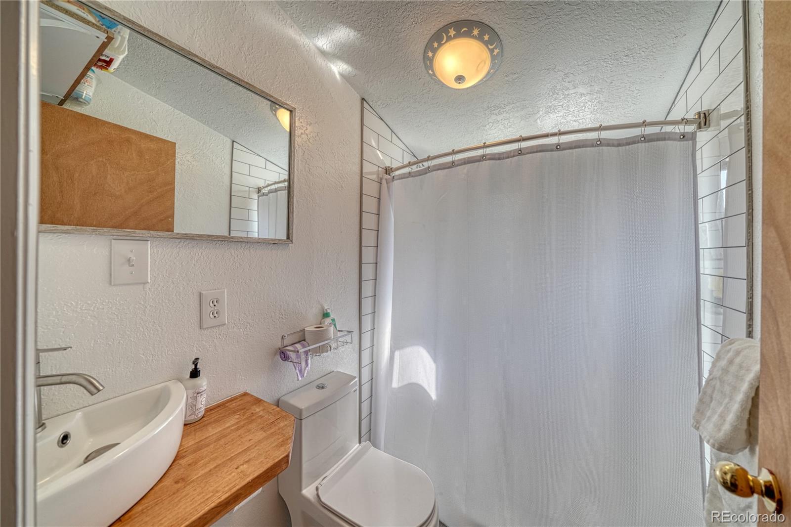 12704 County Road 195A