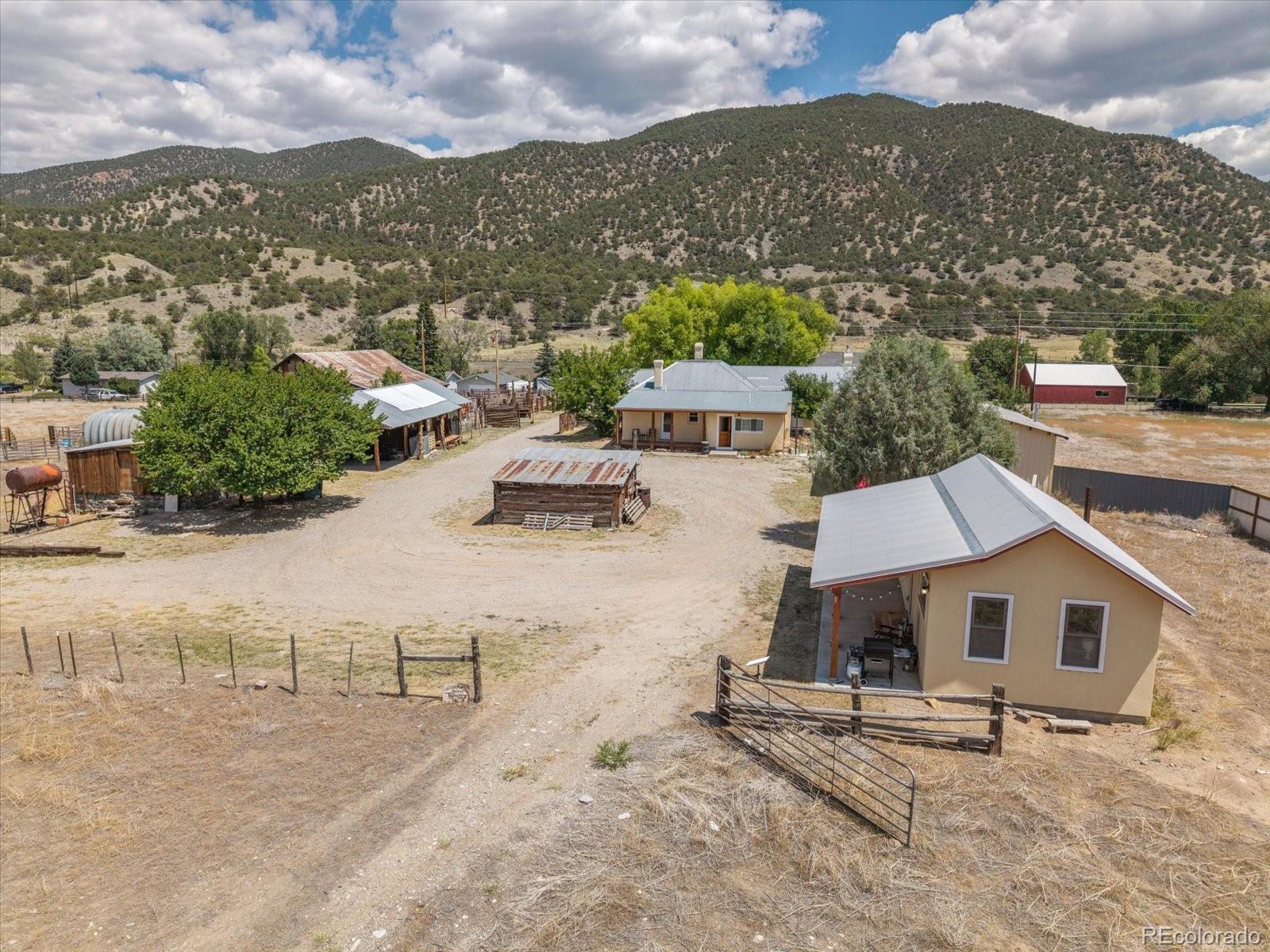 6953 County Road 105