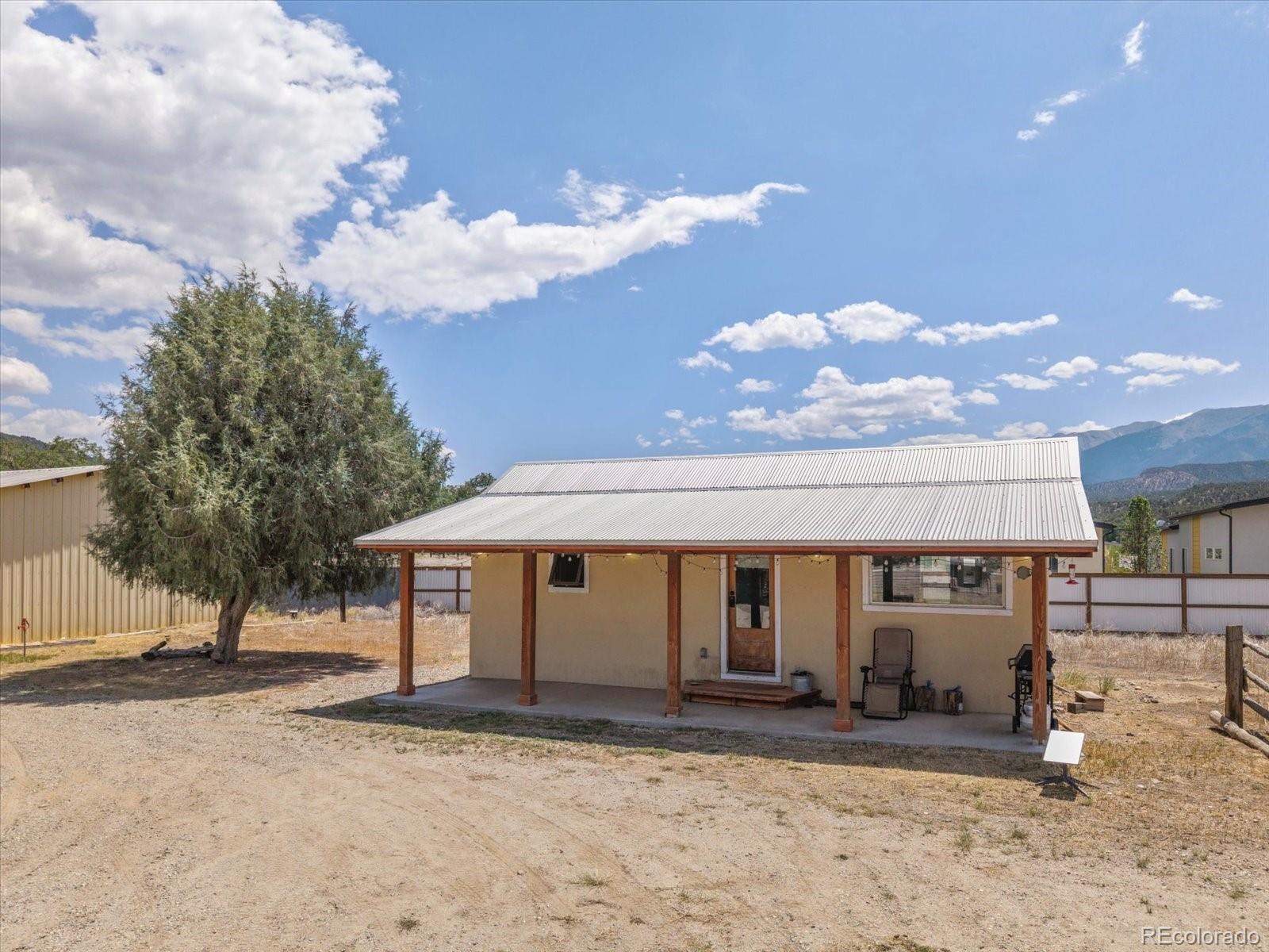 6953 County Road 105