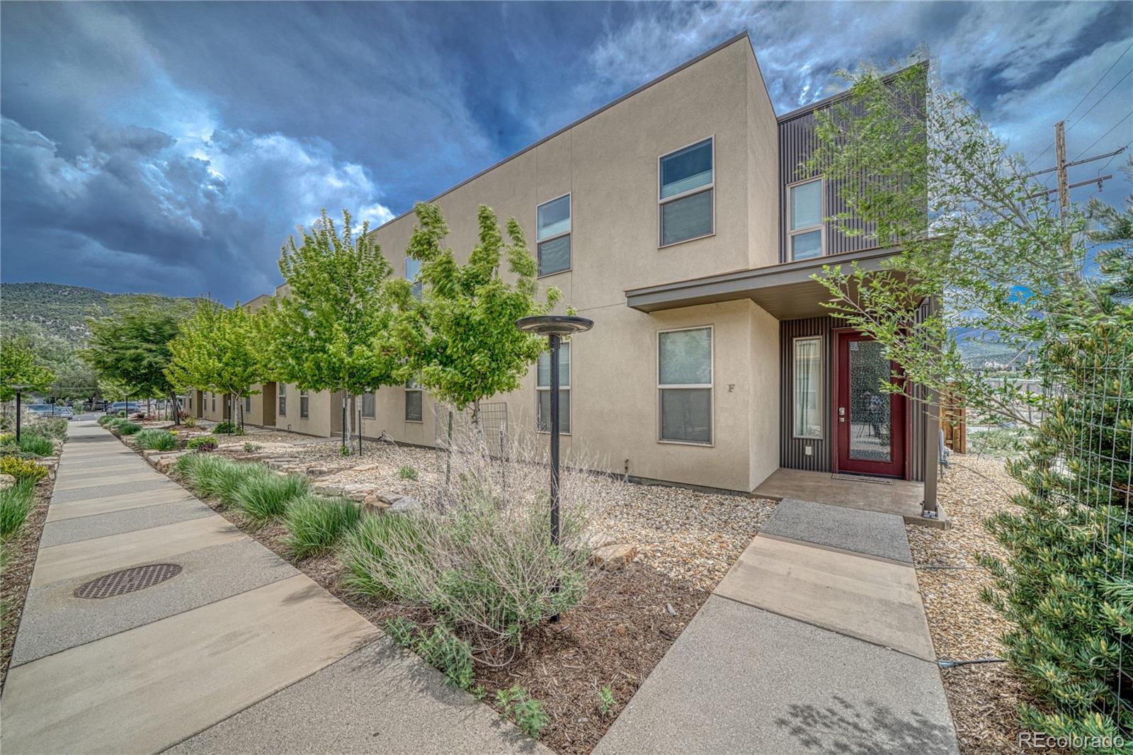 728 Oak Street Unit: F