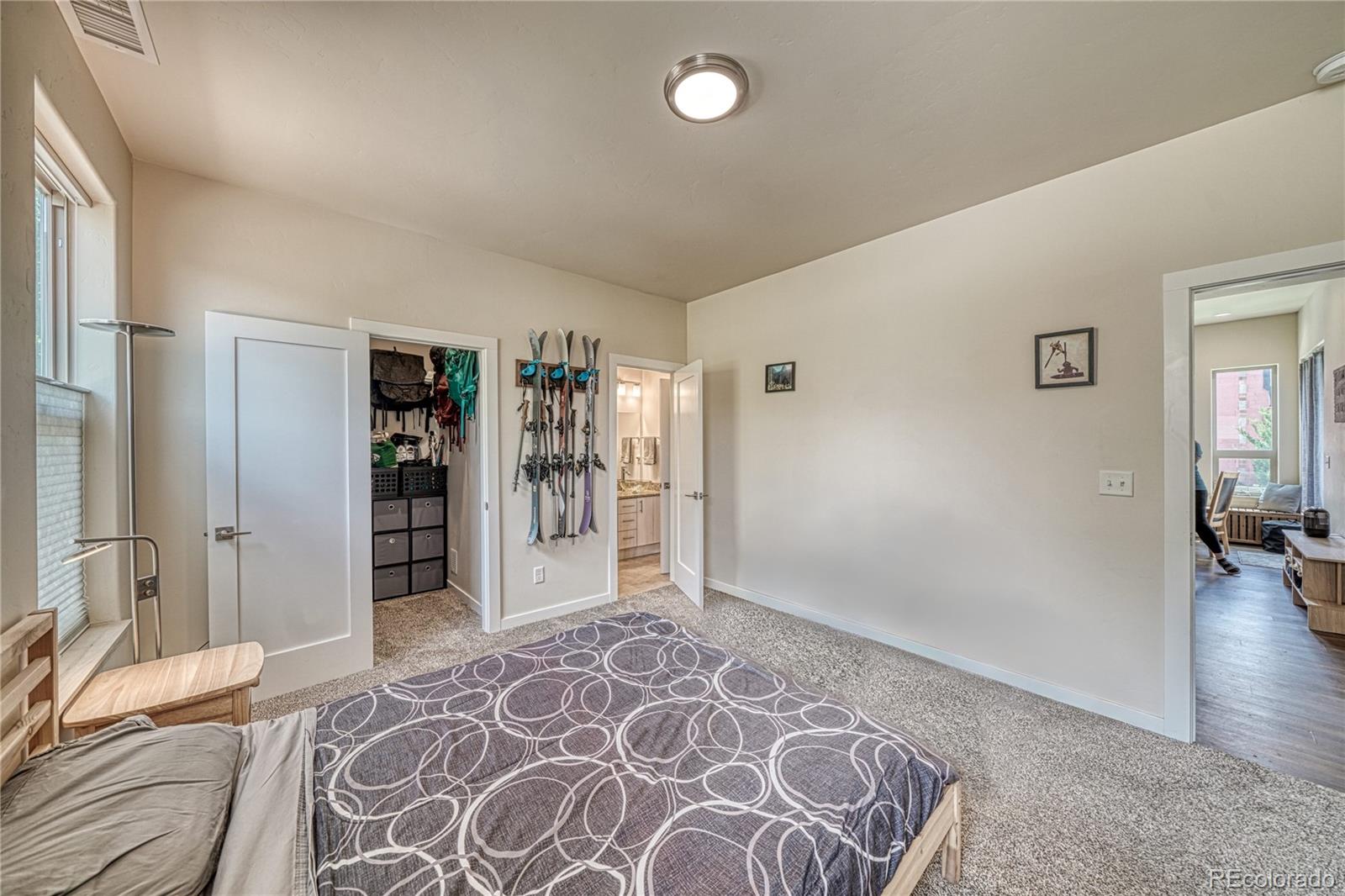 728 Oak Street Unit: F