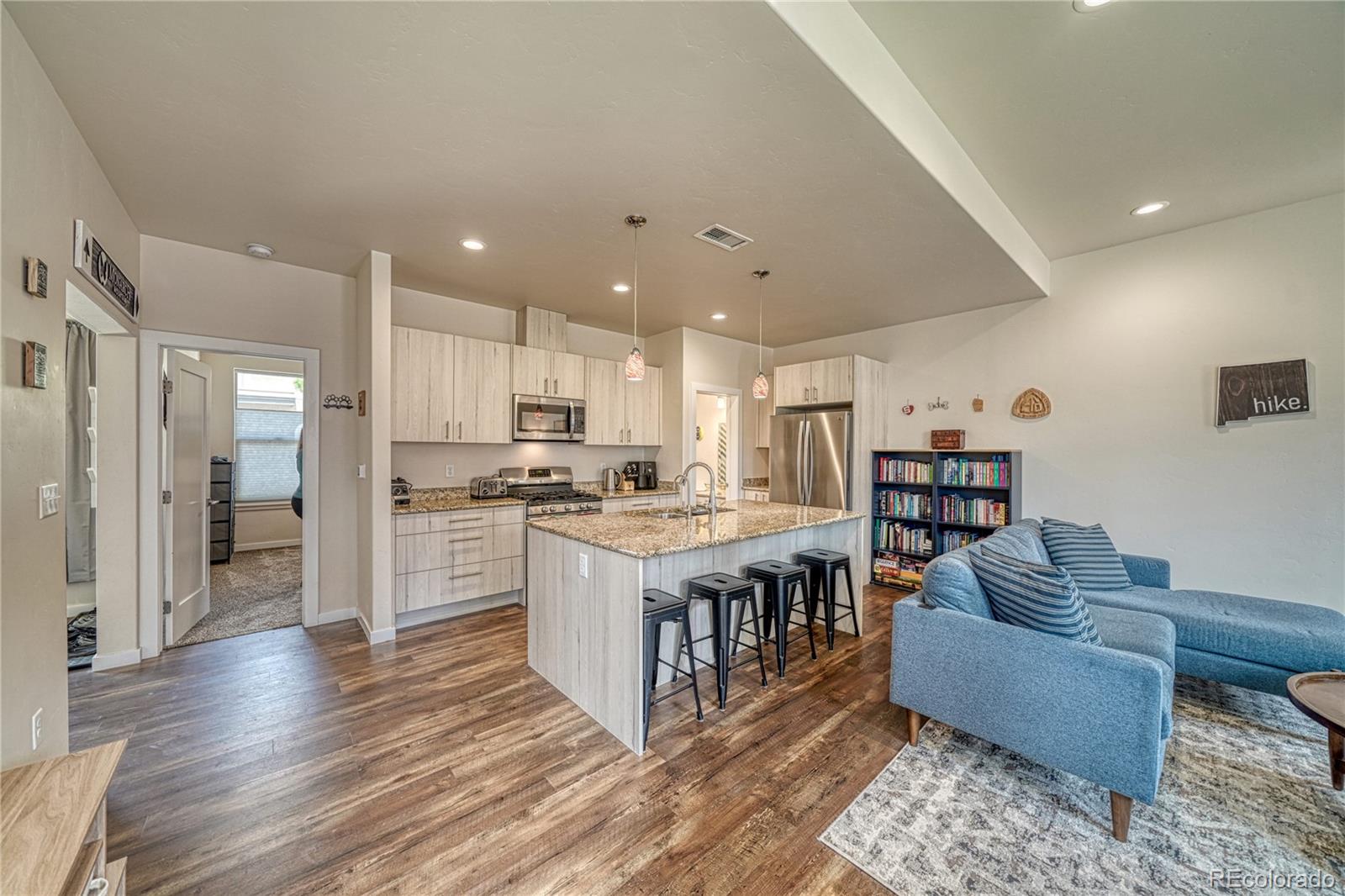 728 Oak Street Unit: F