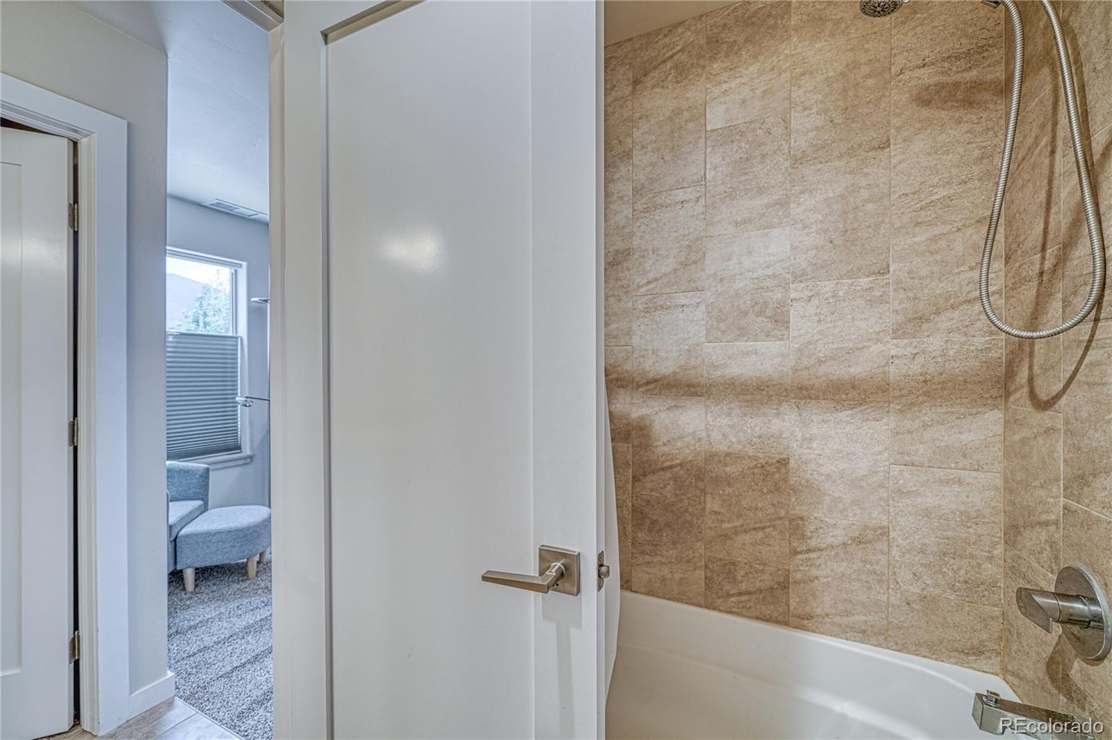 728 Oak Street Unit: F