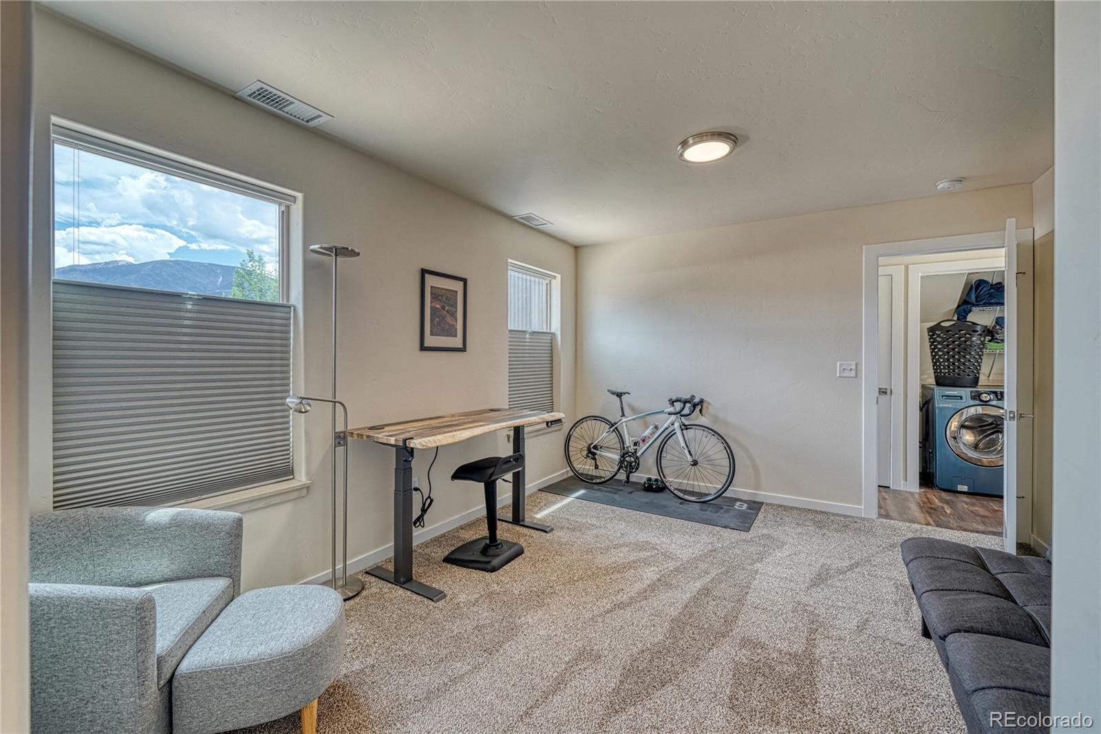 728 Oak Street Unit: F