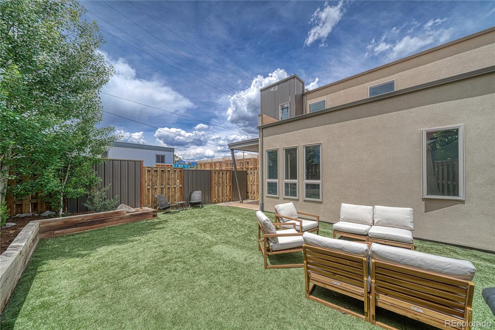 728 Oak Street Unit: F