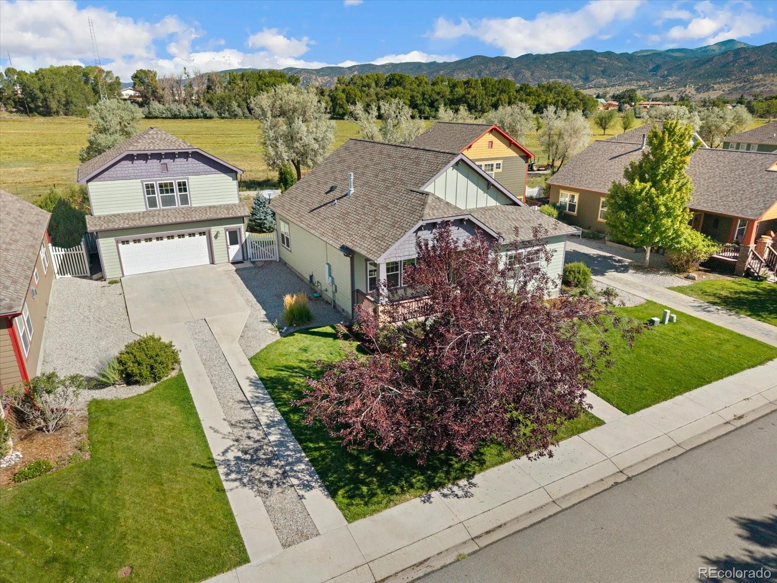 12 Trailside Circle