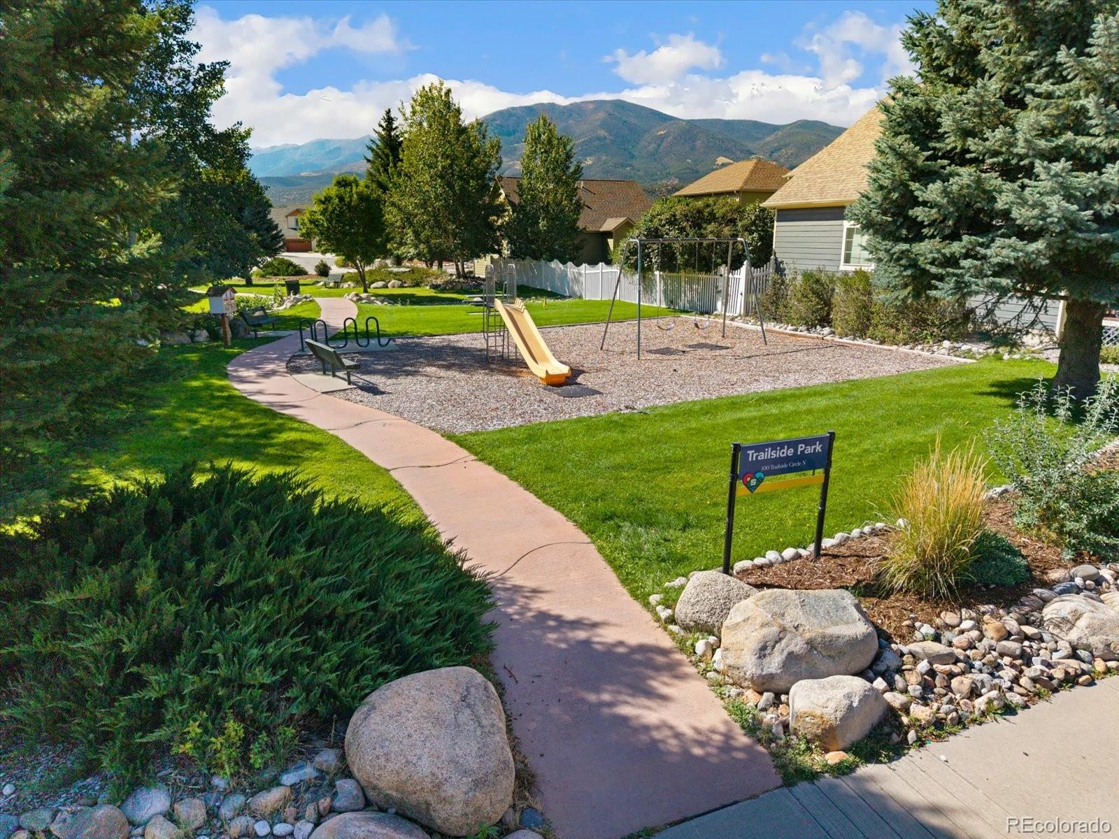 12 Trailside Circle
